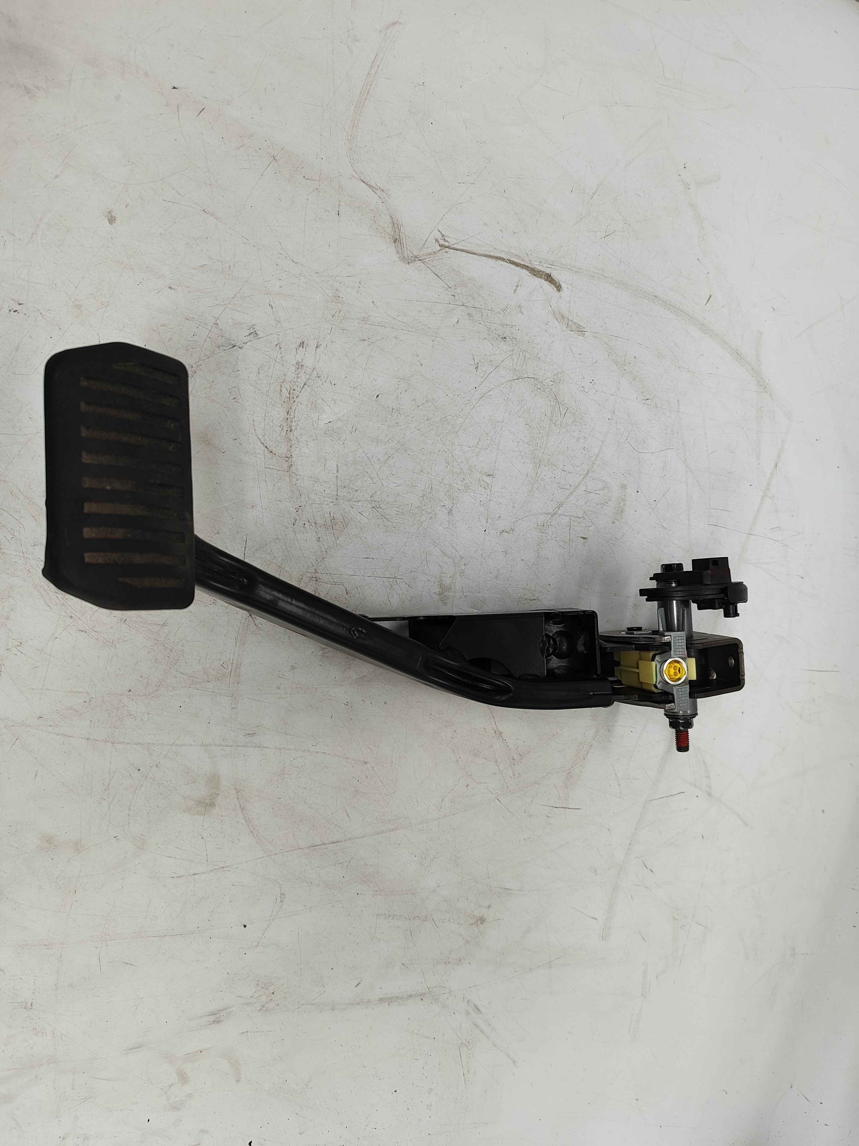 Brake pedal (XC60 (18-)|XC90 (16-))