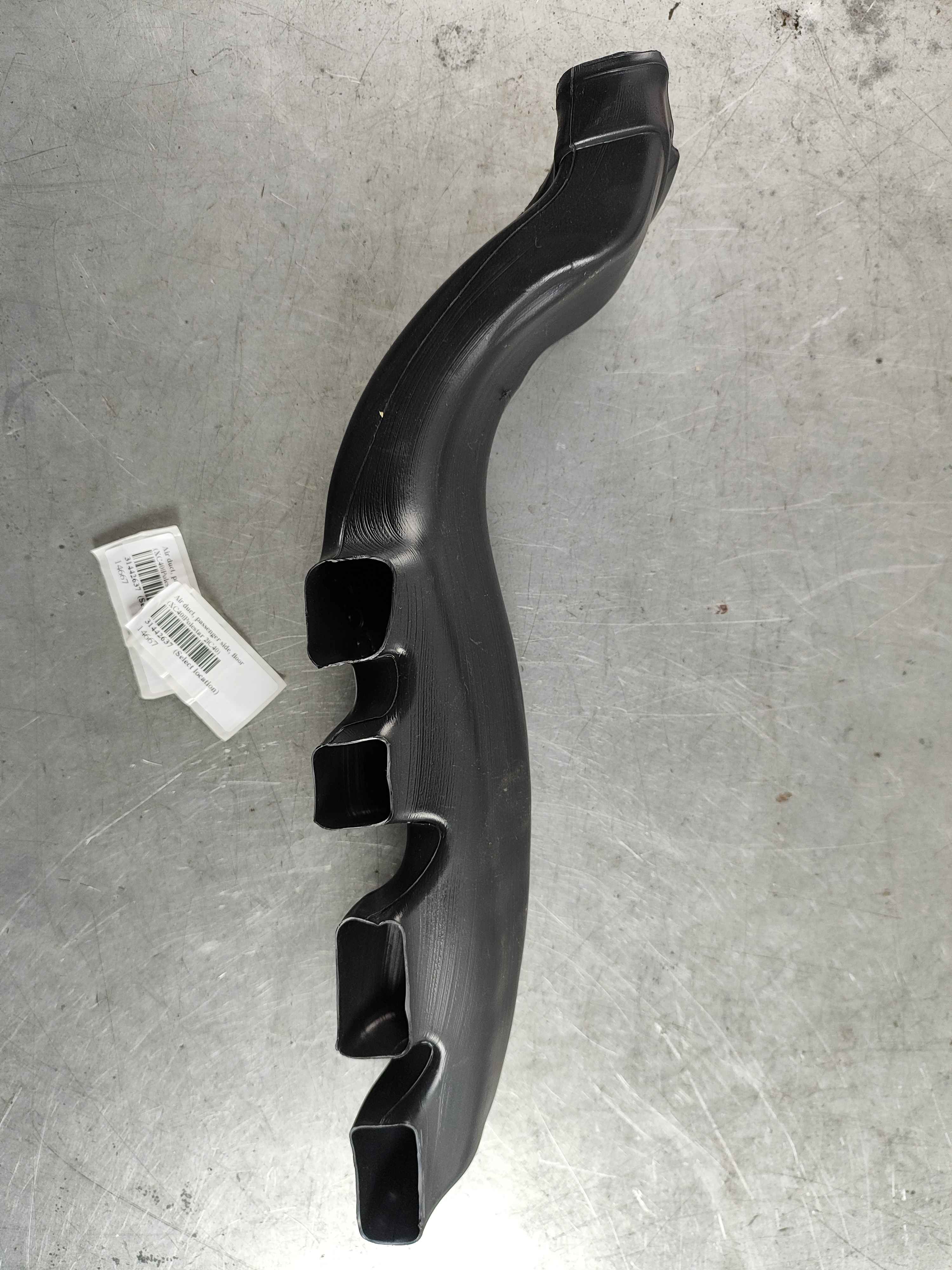 Air duct, passenger side, floor (XC40|Polestar 2|C40)