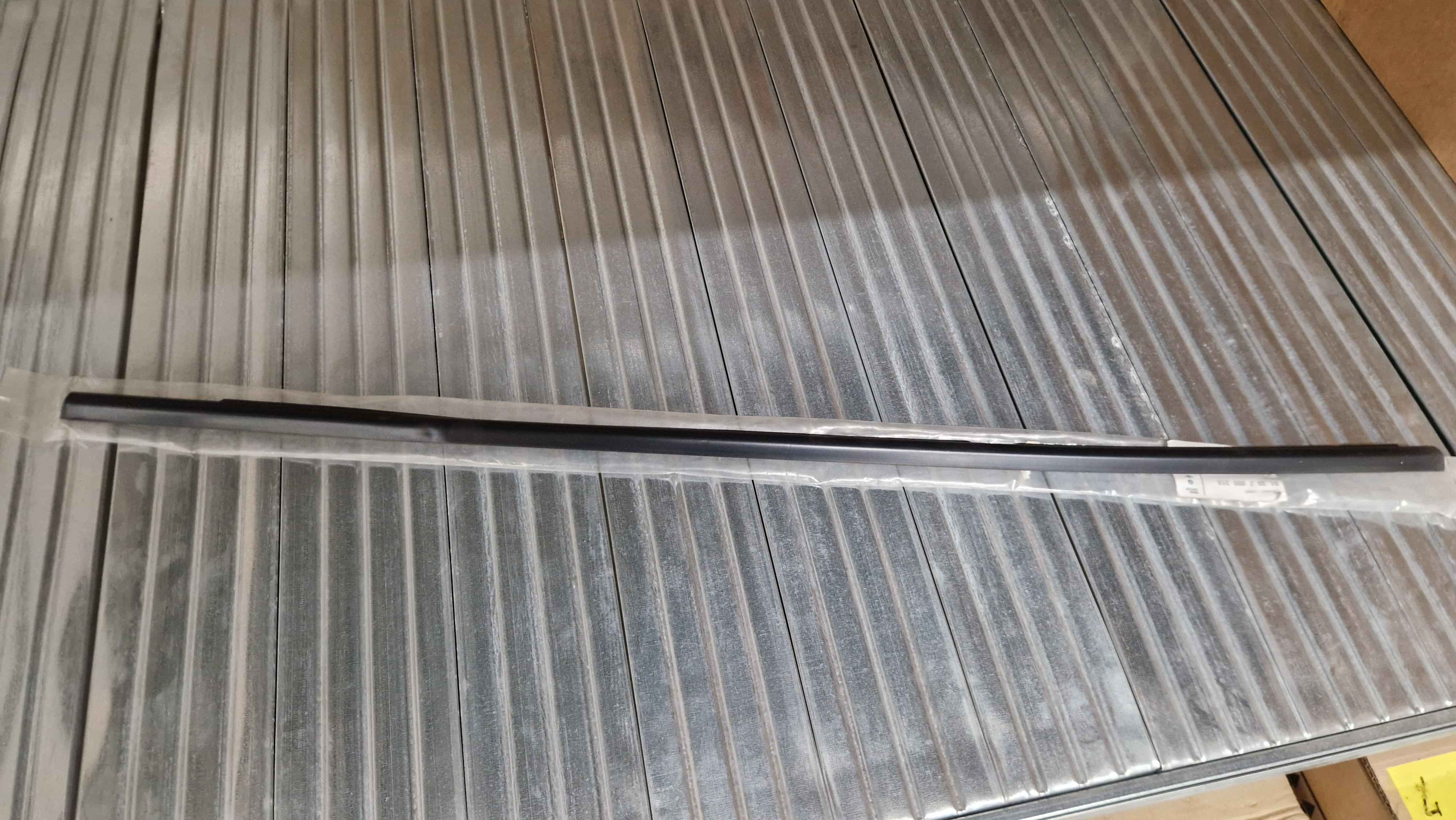 Outer weatherstrip, rear left door BMW