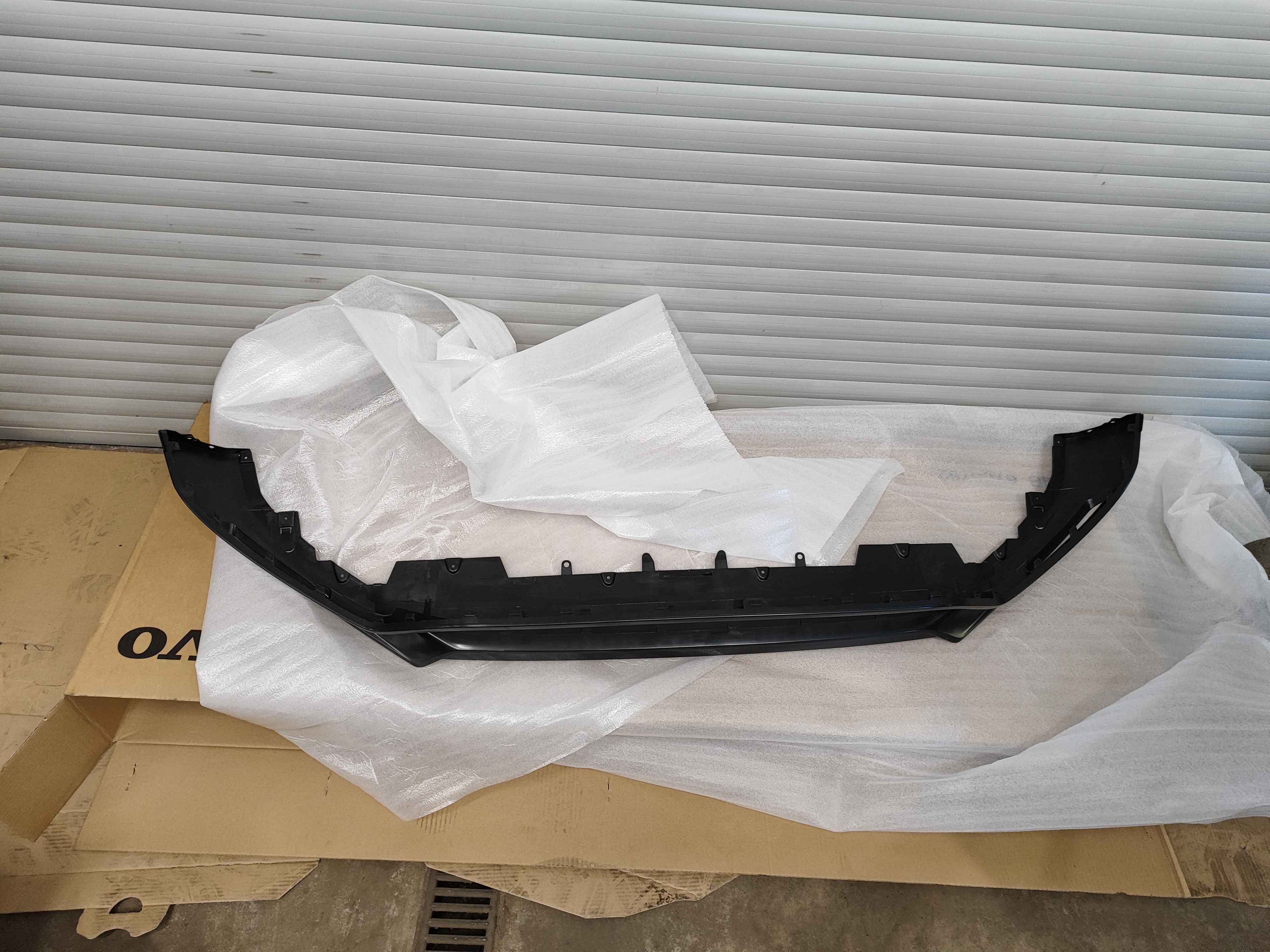 Spoiler, XC90 (16-)
