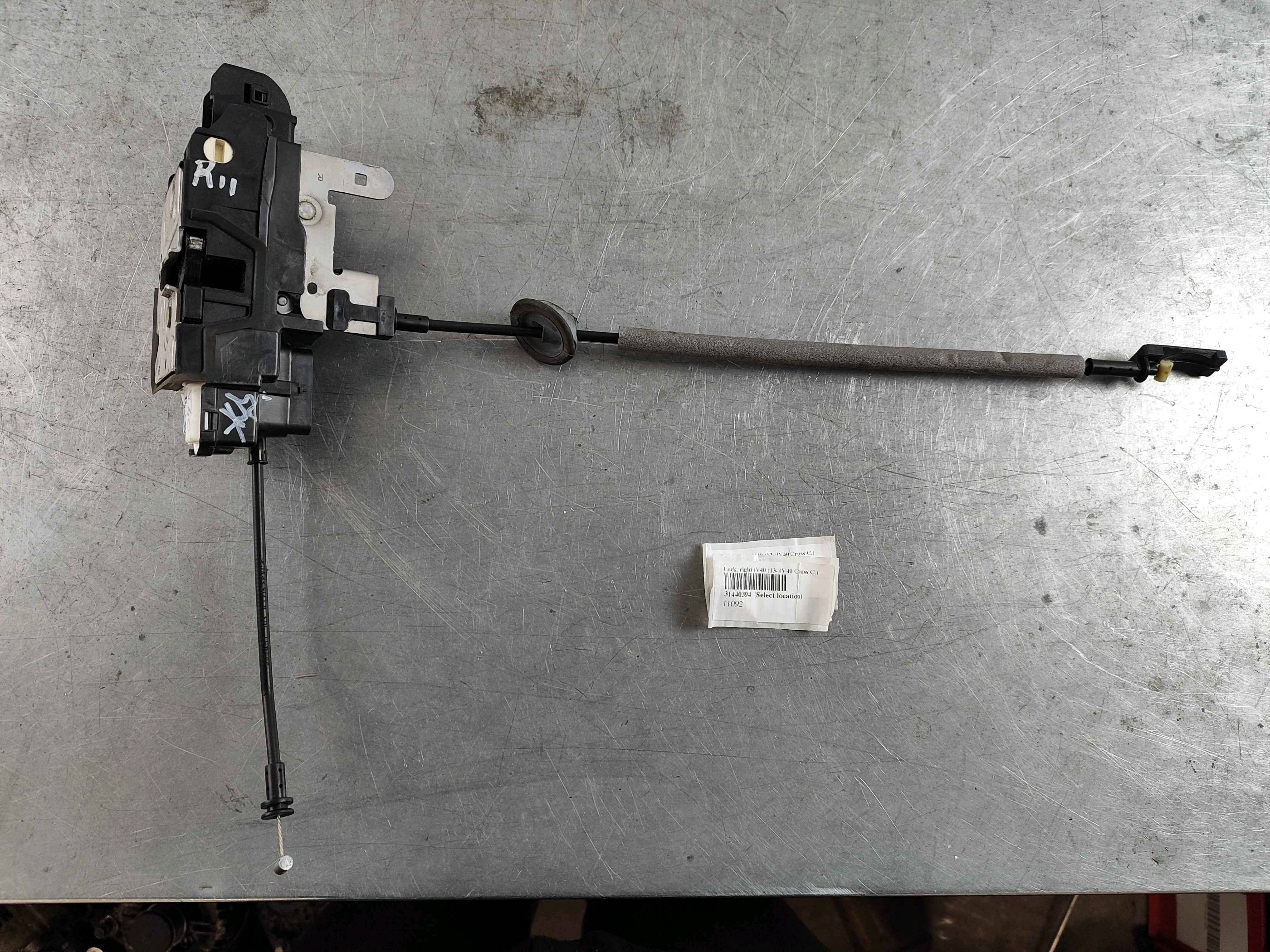 Lock, right (V40 (13-)|V40 Cross C.)