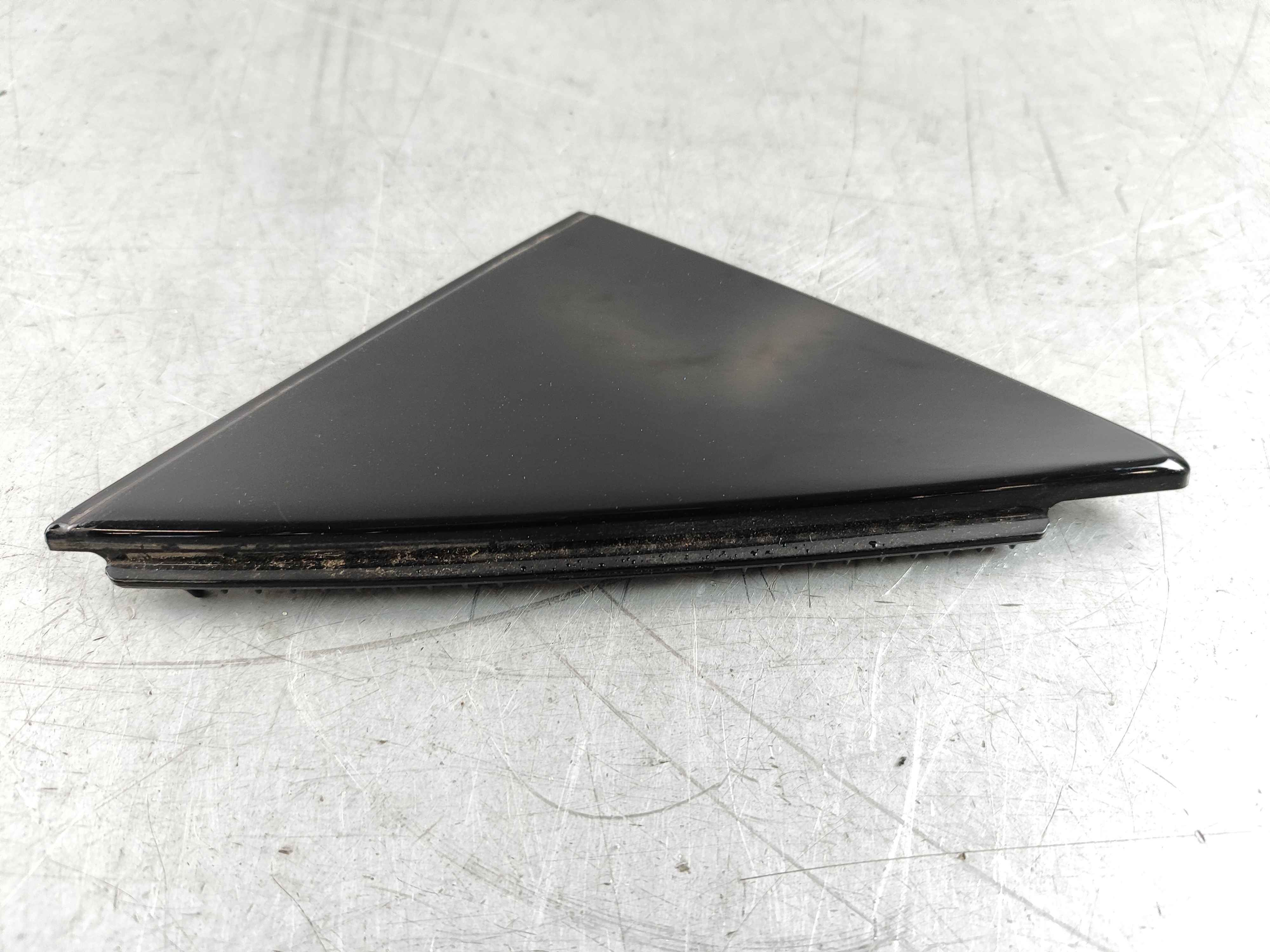 Panel, front, right (XC40)