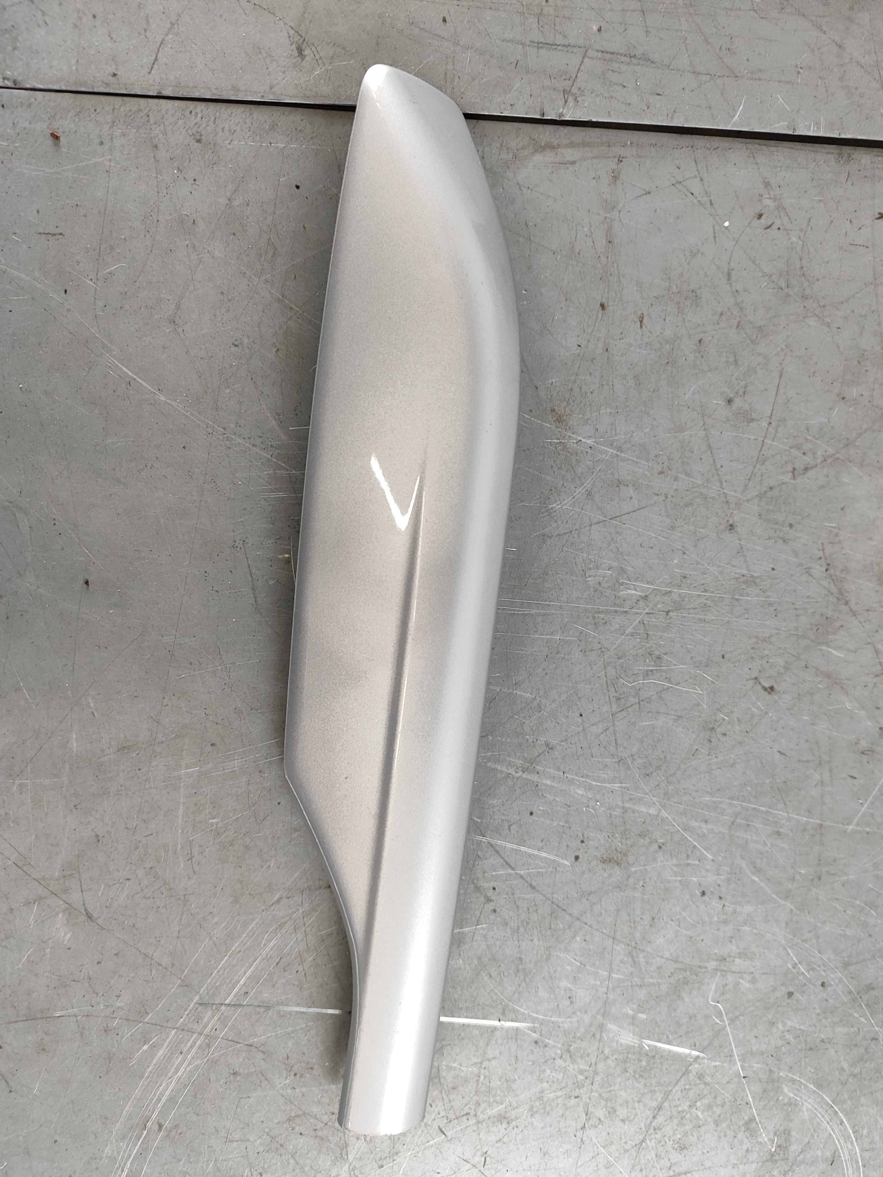 End Cap-Rear Rh