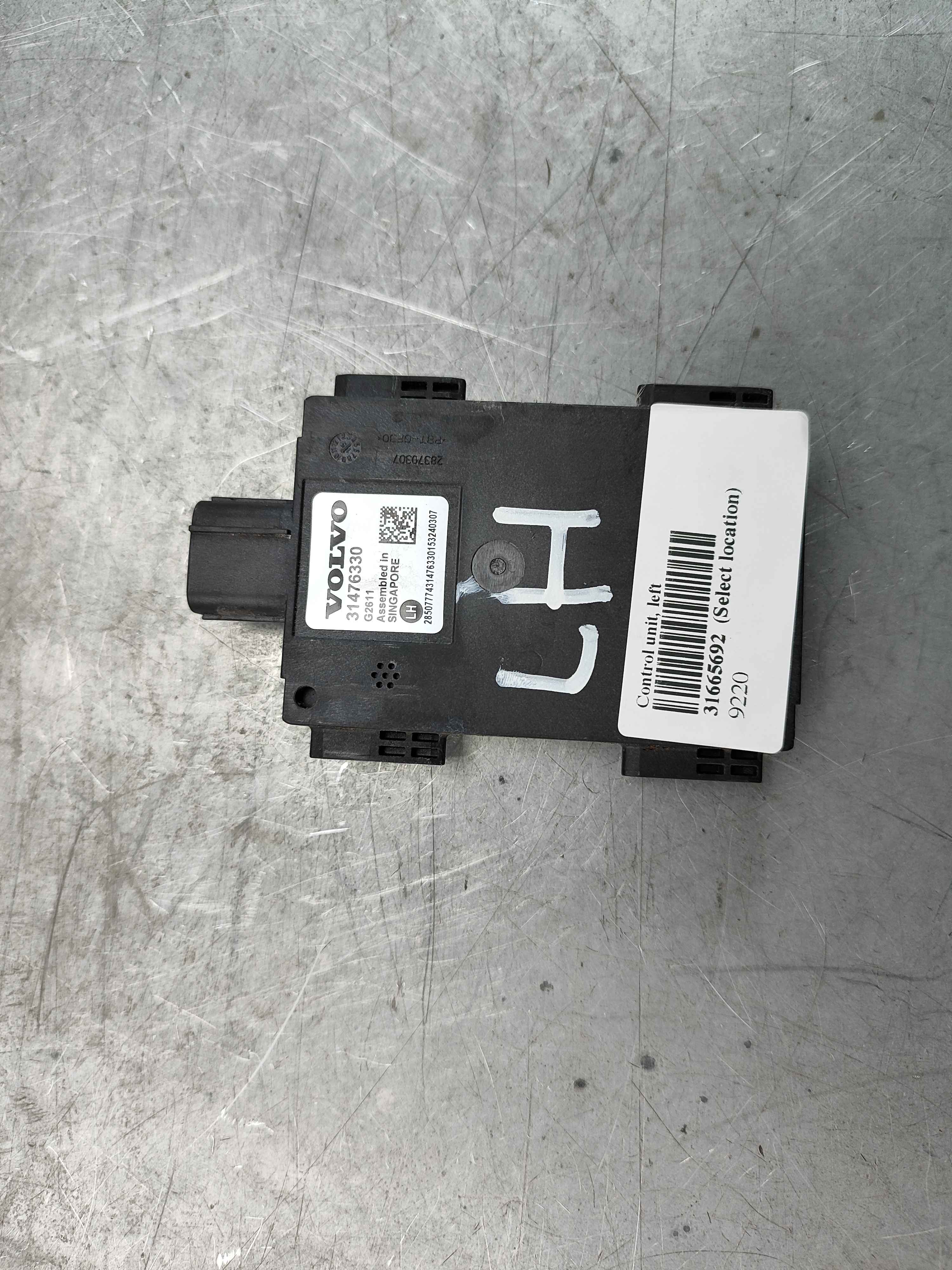 Control unit, left