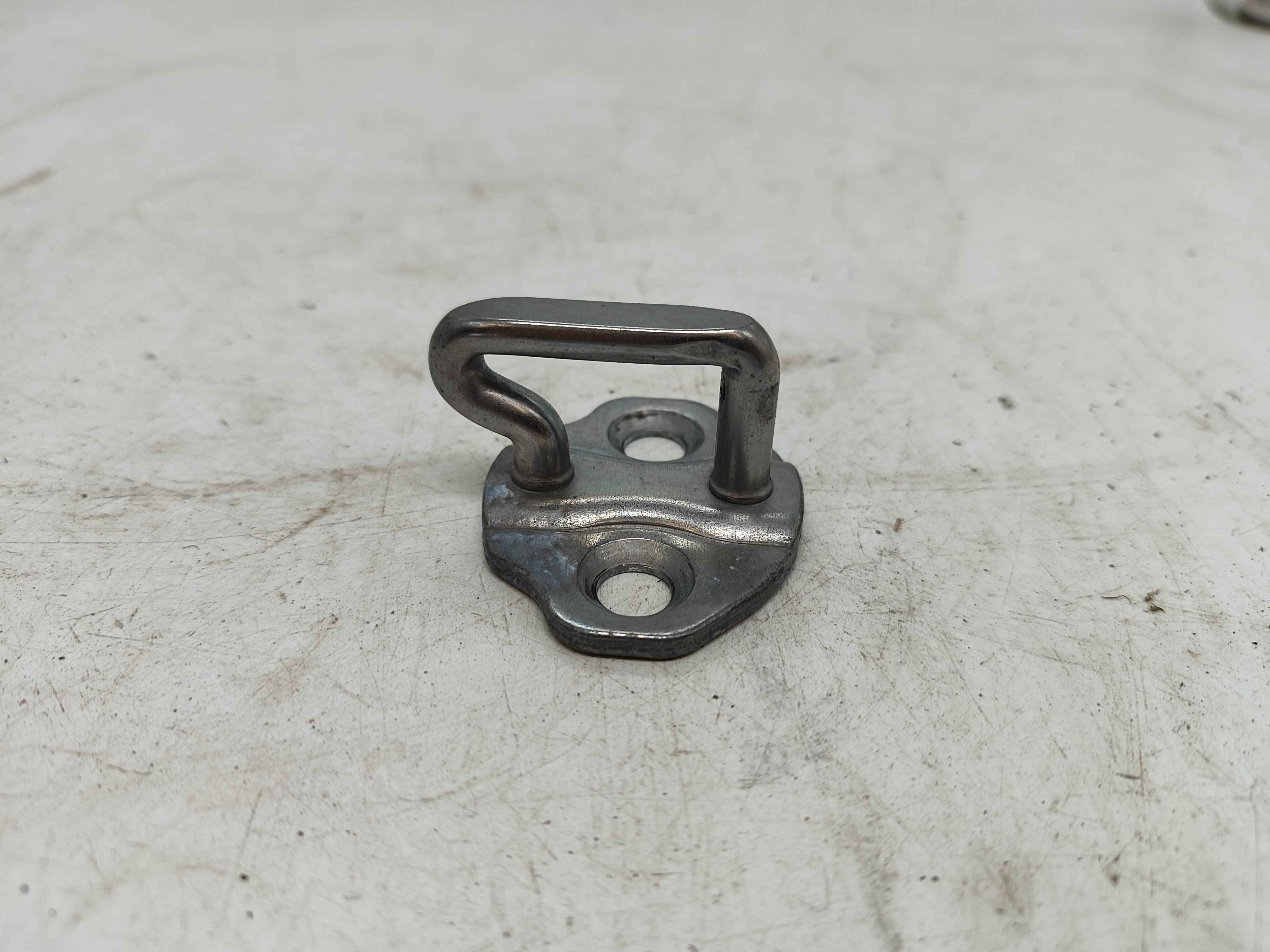 Lock Striker | Left
