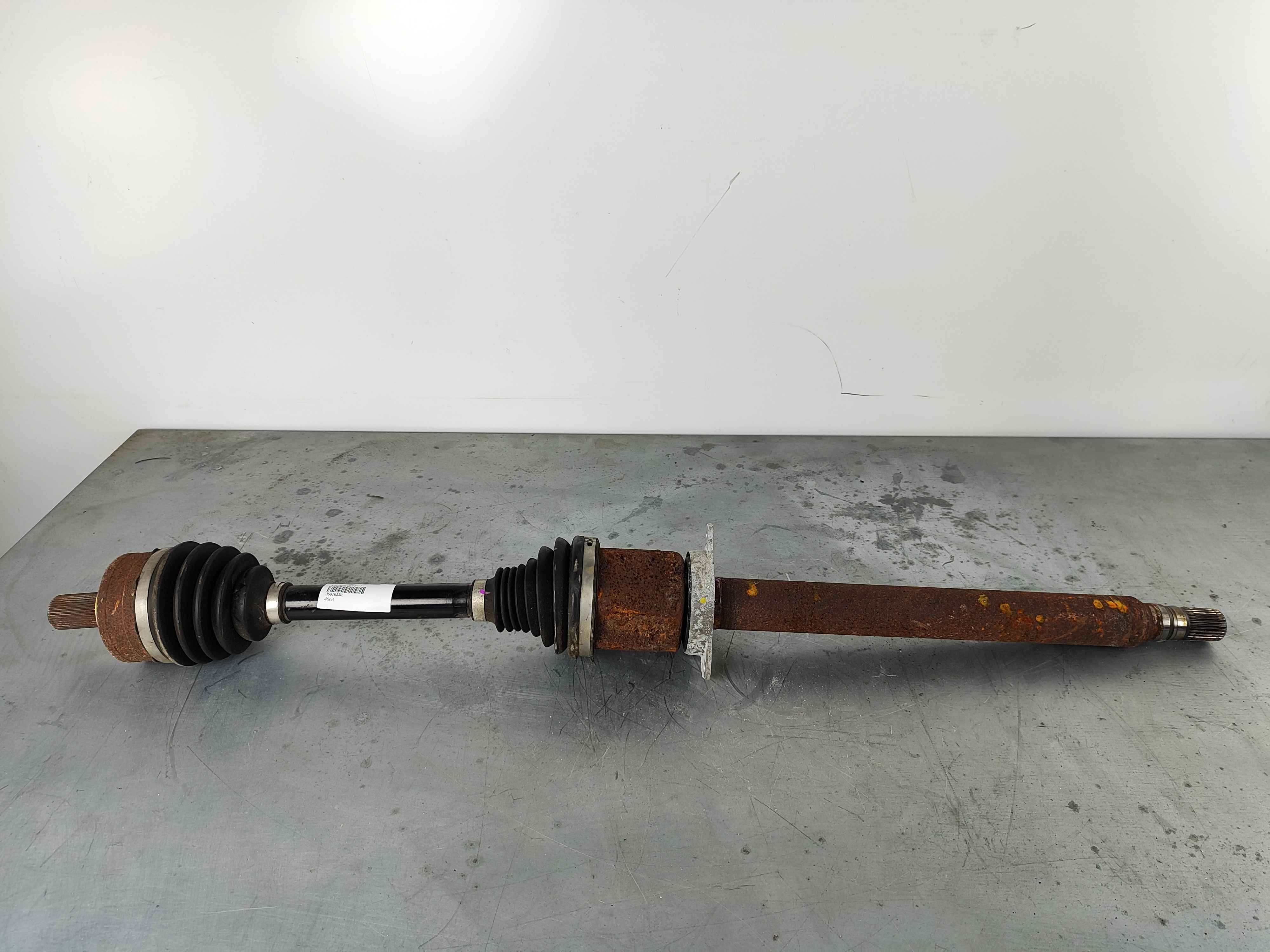 Axle shaft exch FC 21; CH -749168 FC 36 CH -808614 FC 25; CH -749168 right EXCH FOR 31437620 31437935