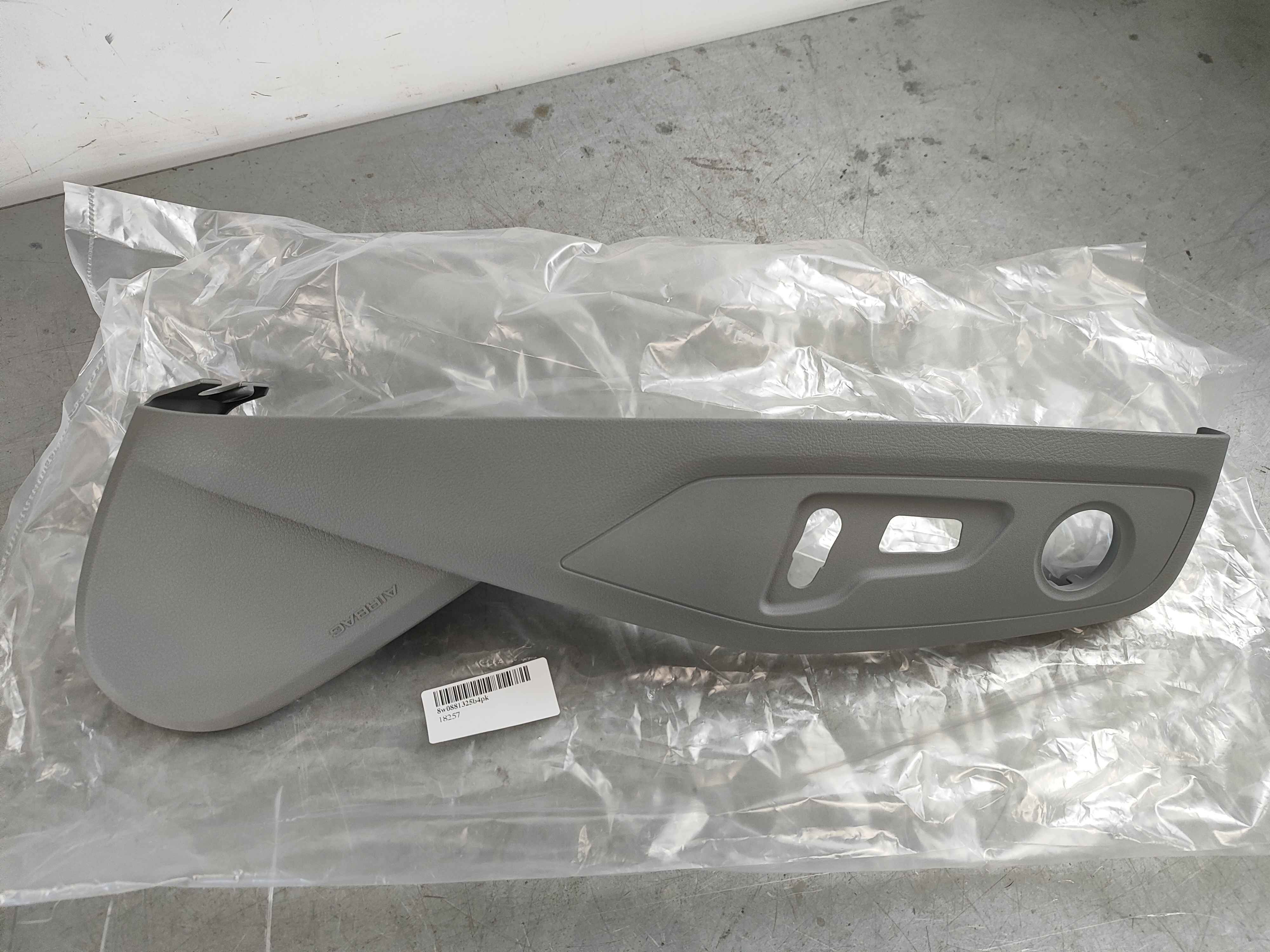 VAG Group 8w0881325b4pk