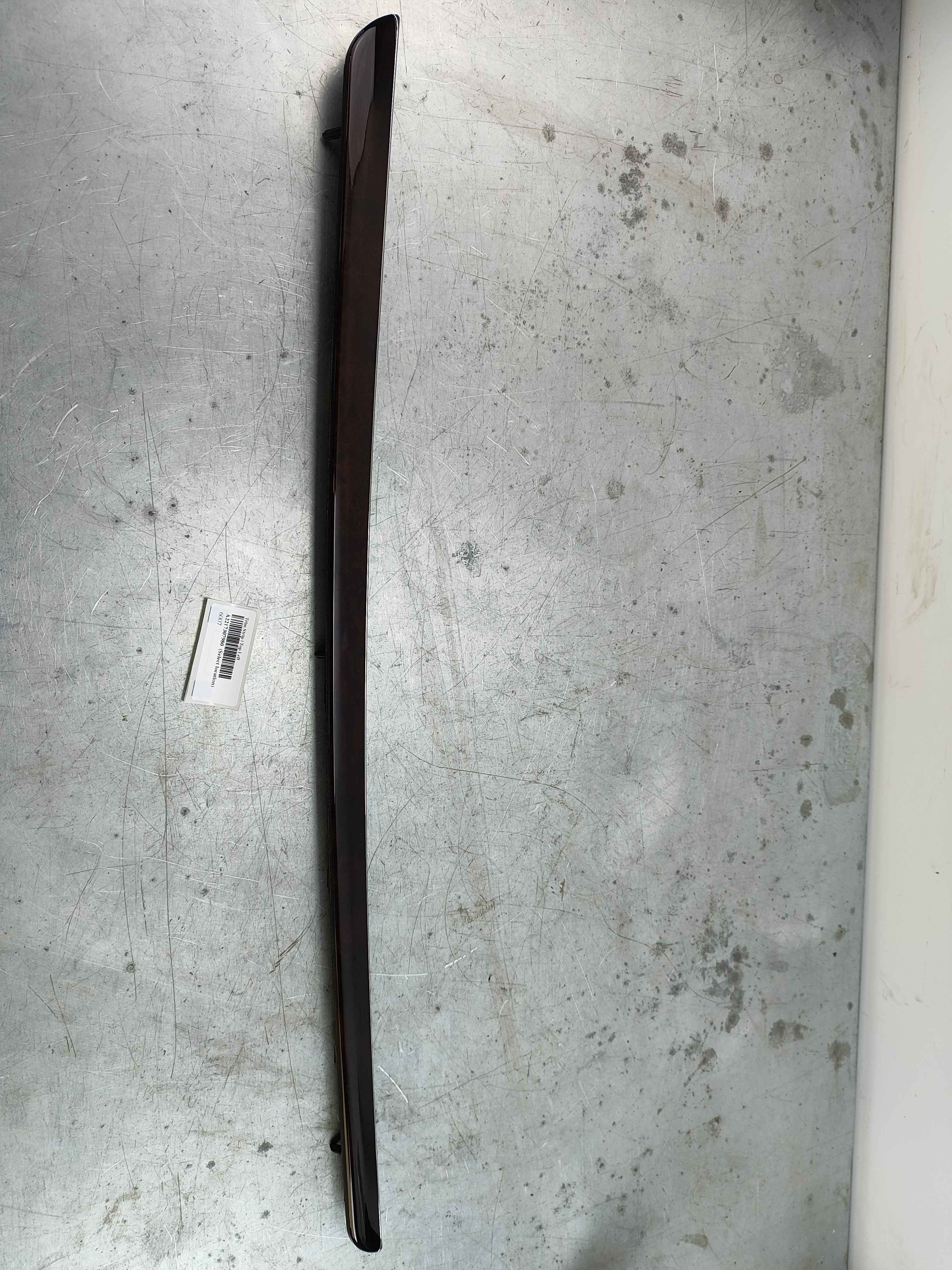Trim Strip | Top Left