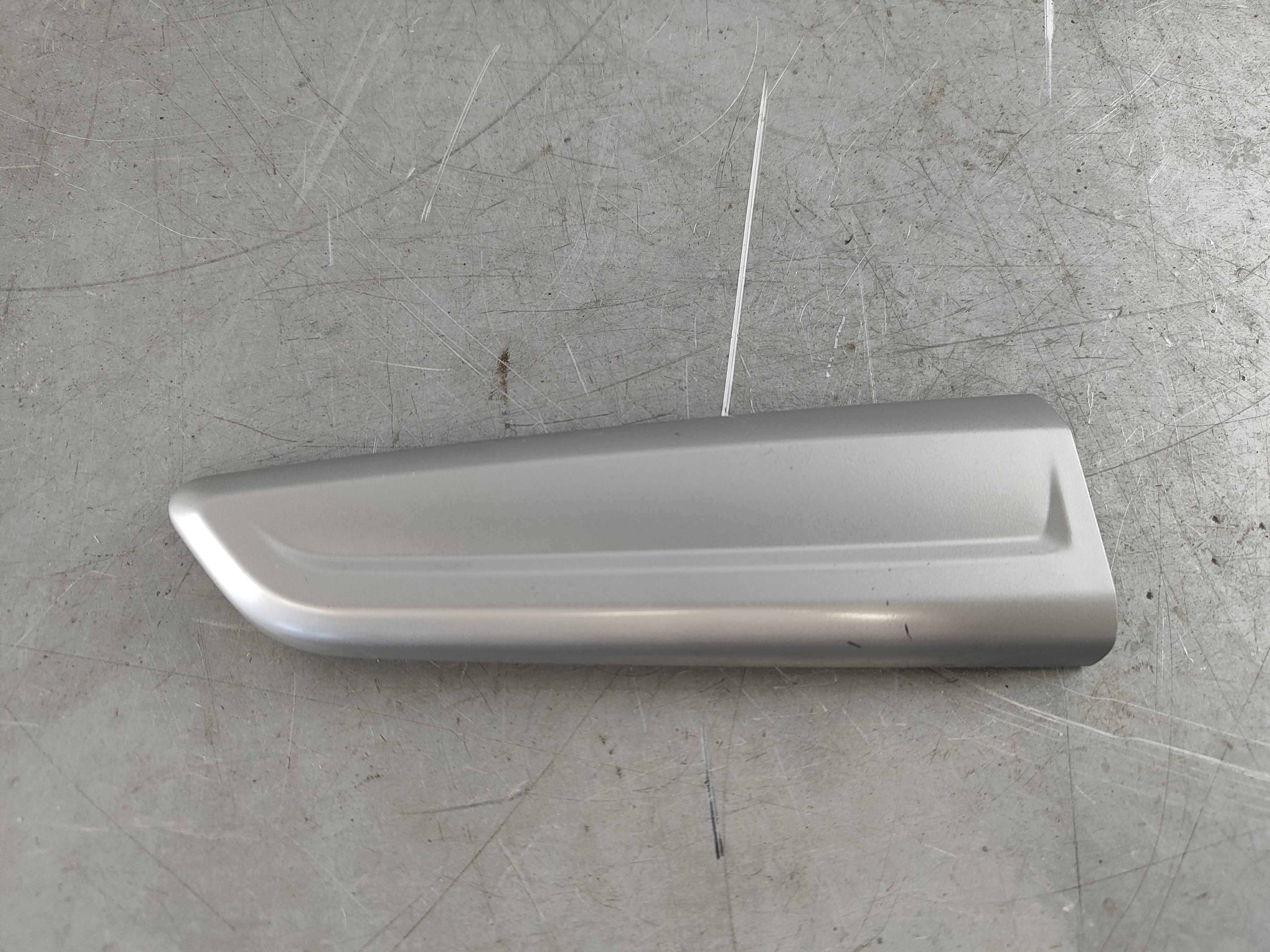 Trim for pull handle silver grey Audi Q2 81