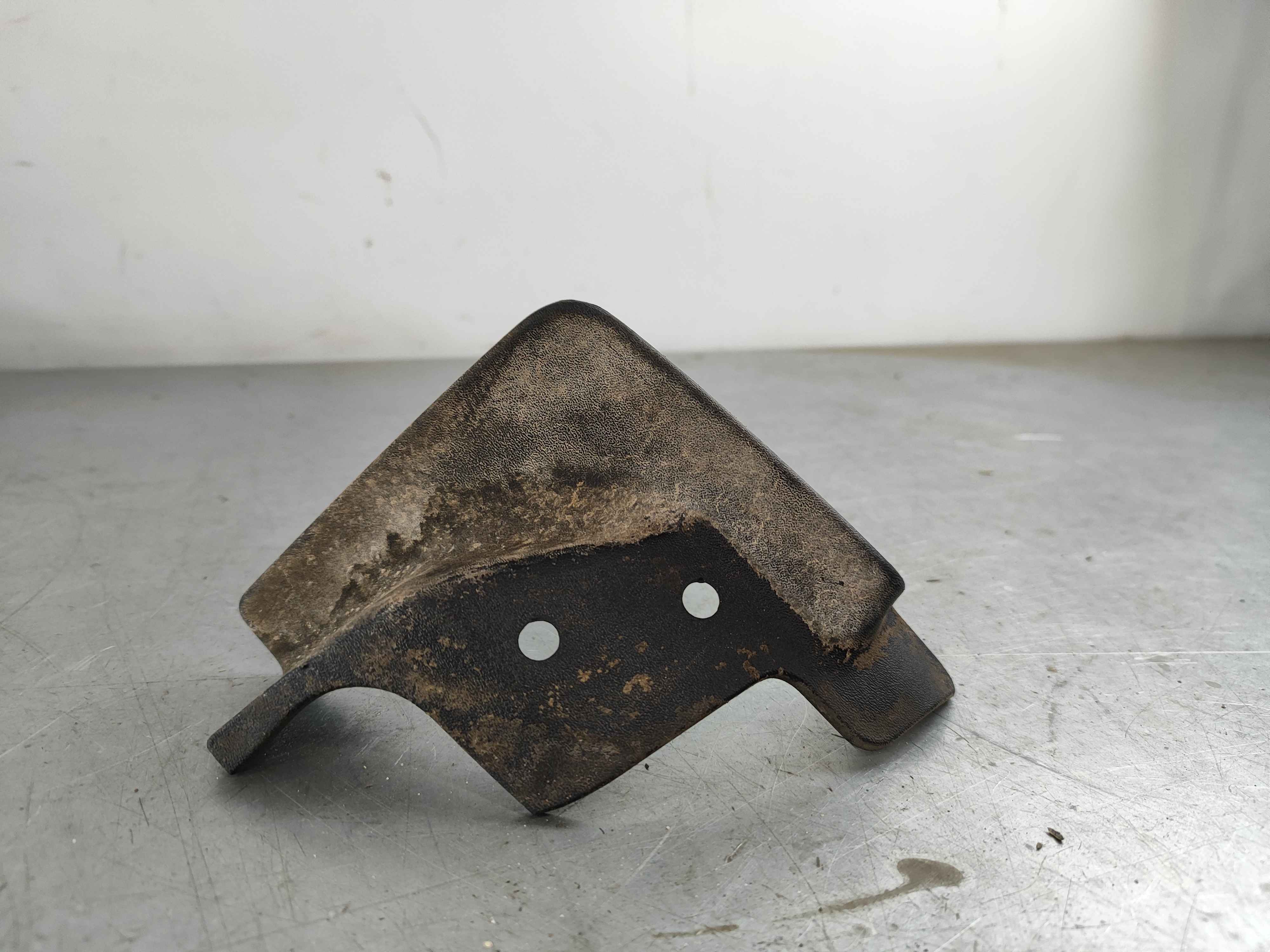 Air deflector, left rear (XC60 (18-))