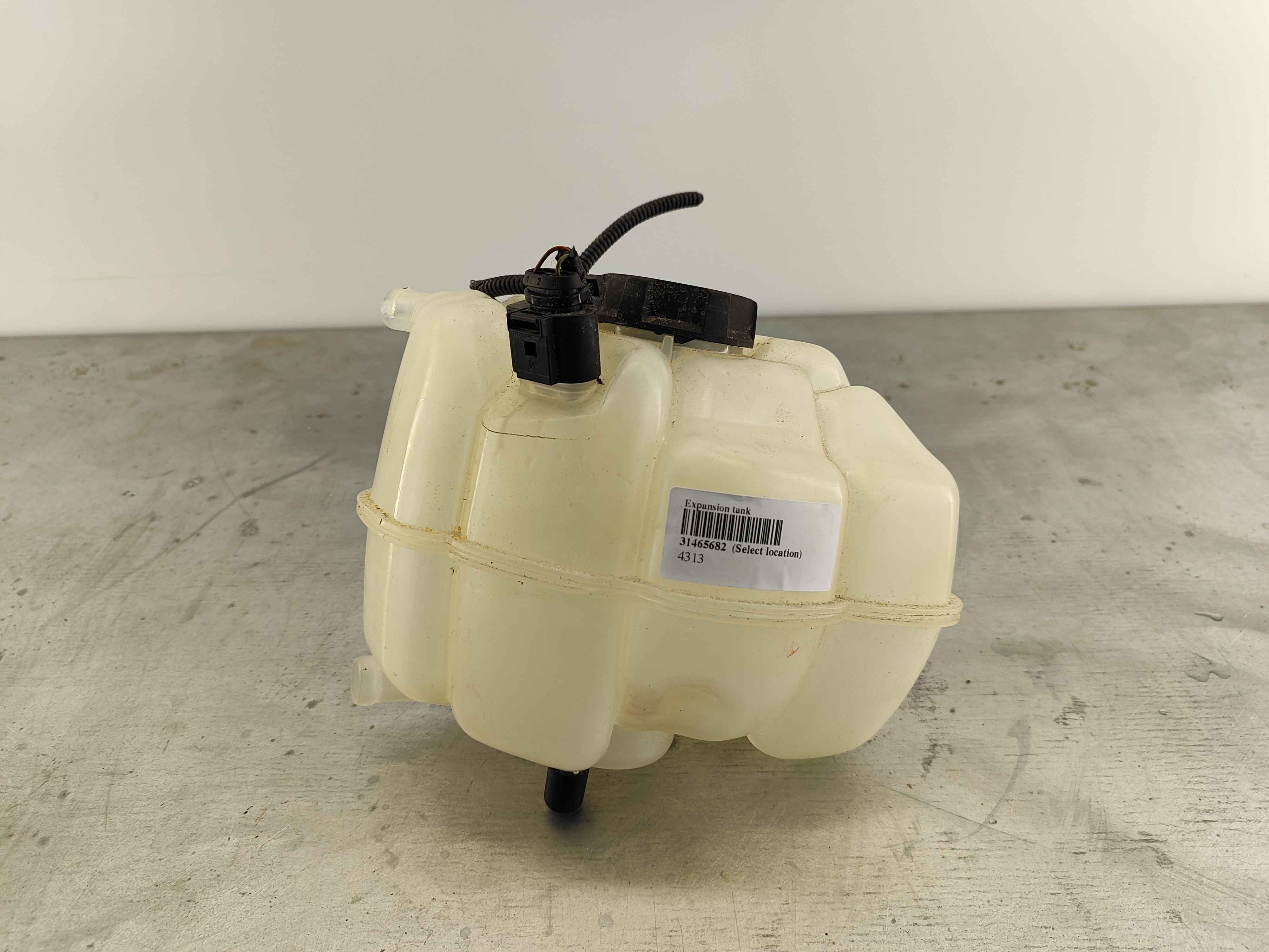 Expansion tank
