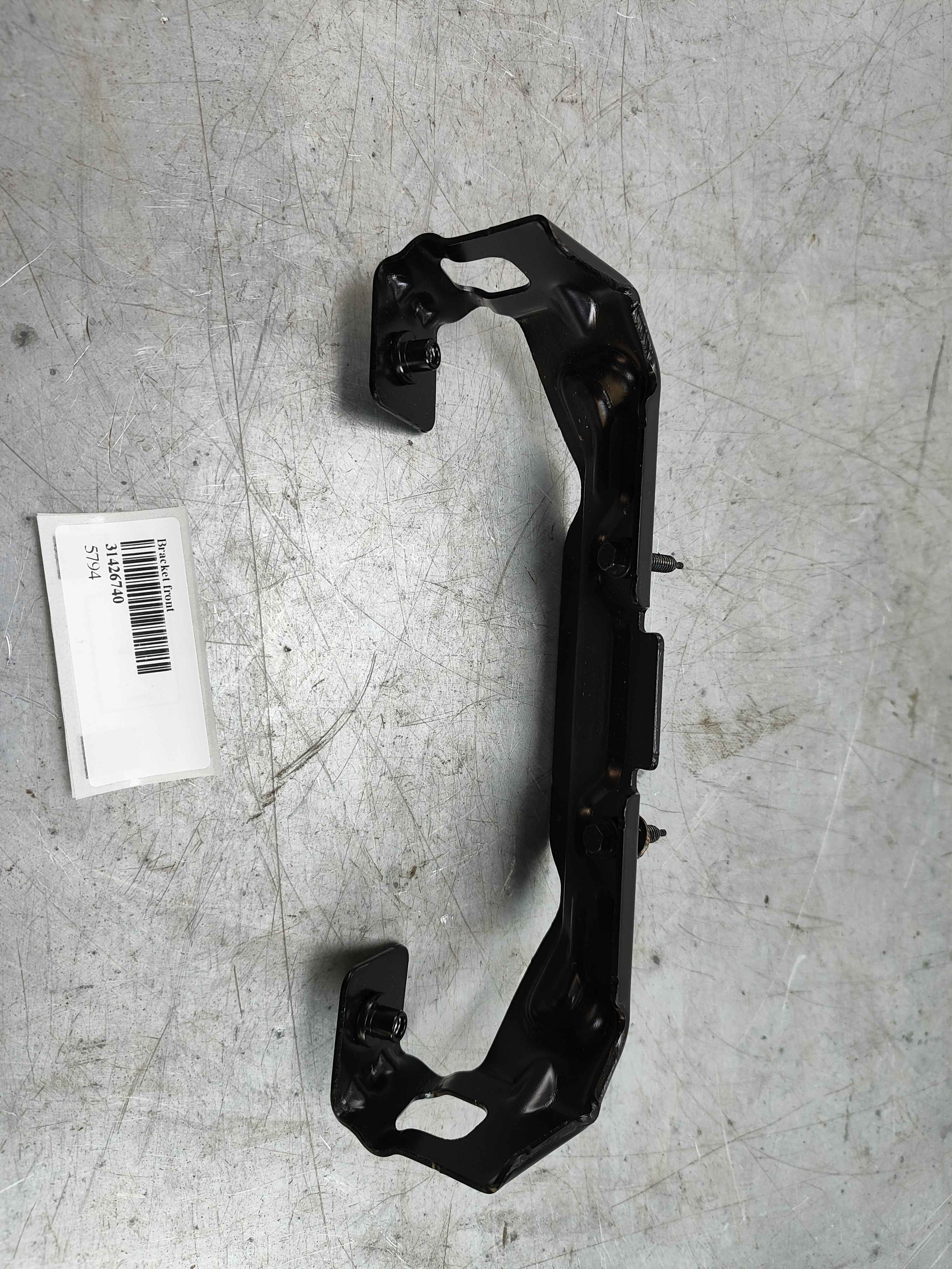 Bracket front