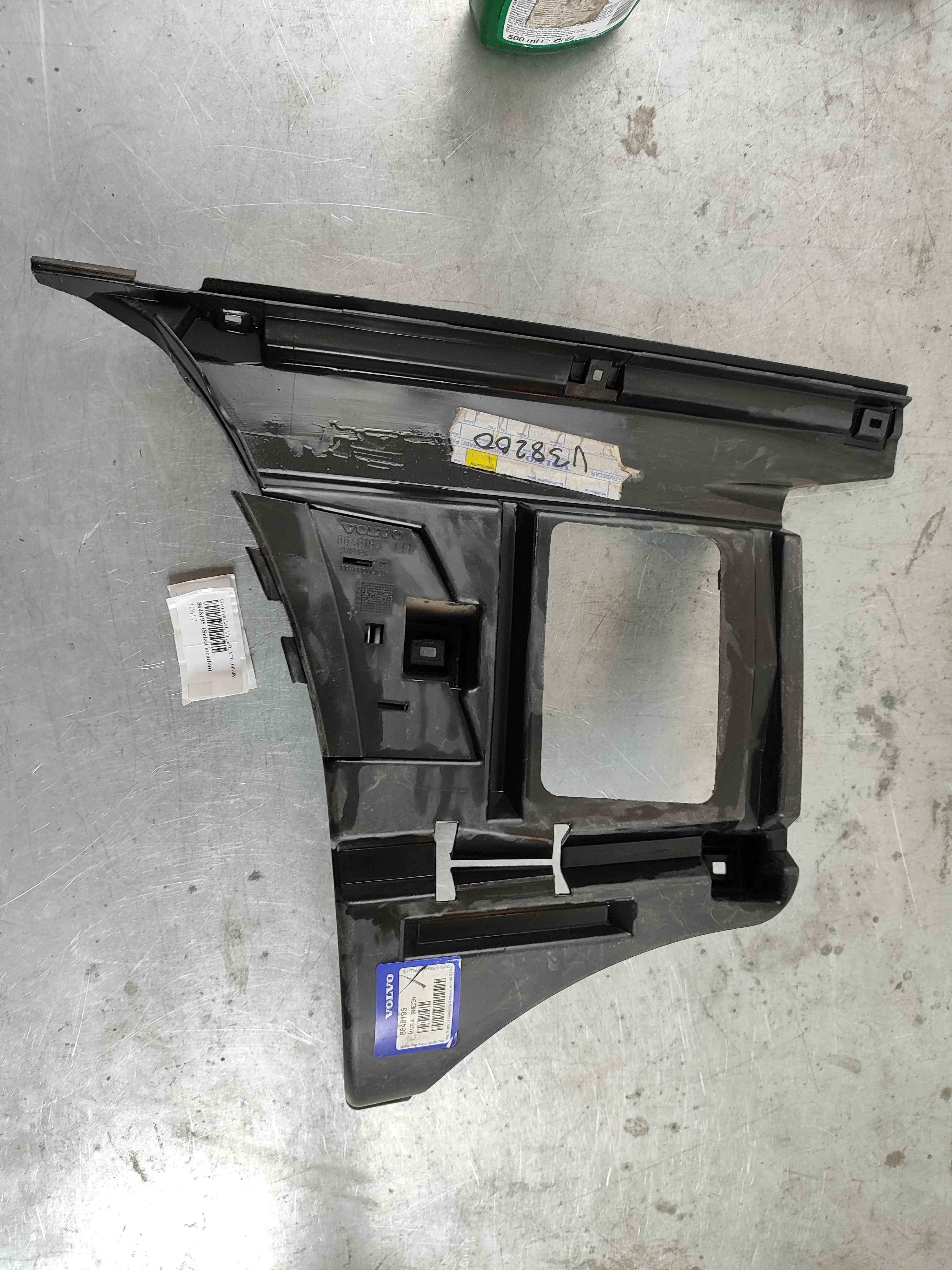 Gcp bracket, l.h., left, V70 (00-08)