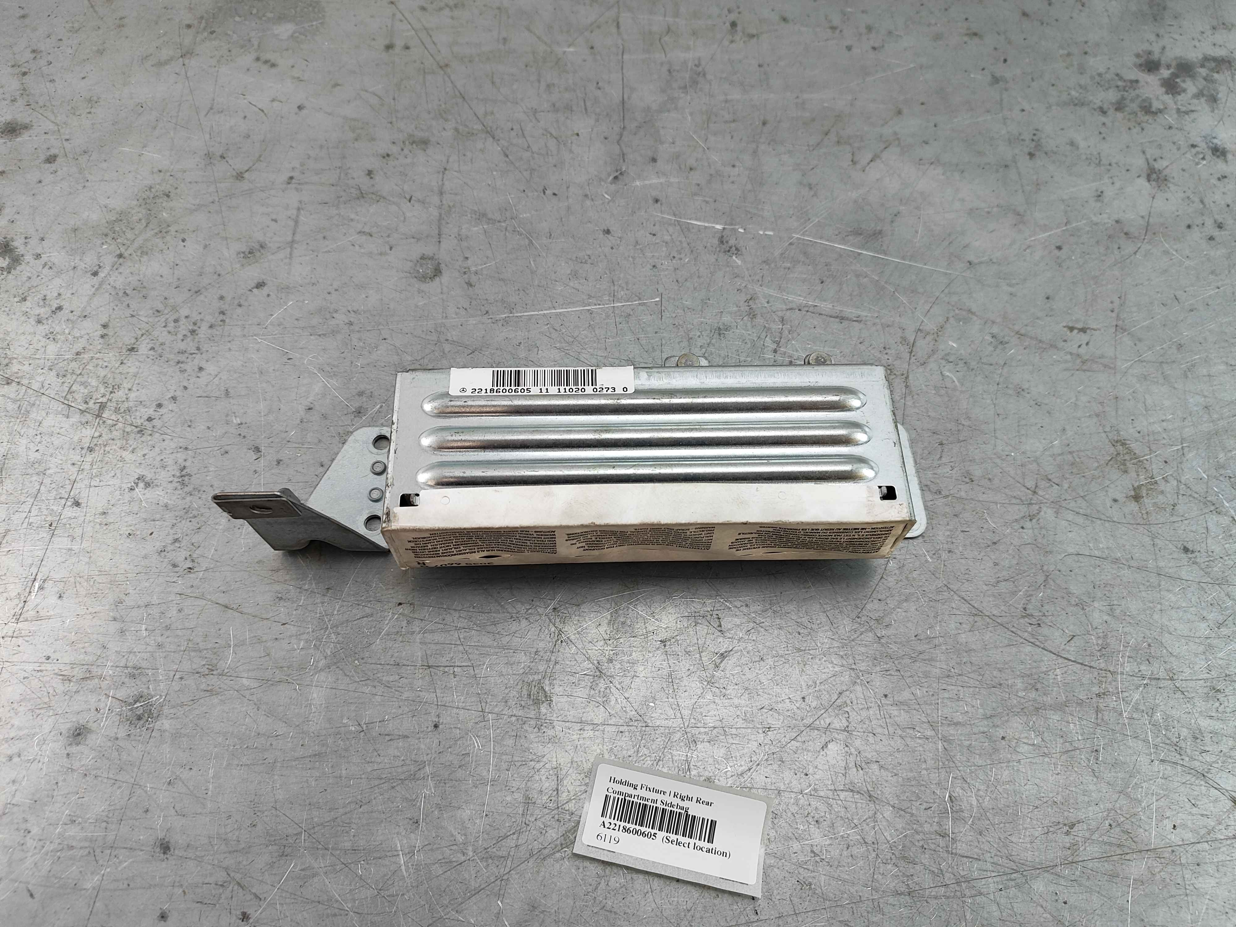 Holding Fixture | Right Rear Compartment Sidebag