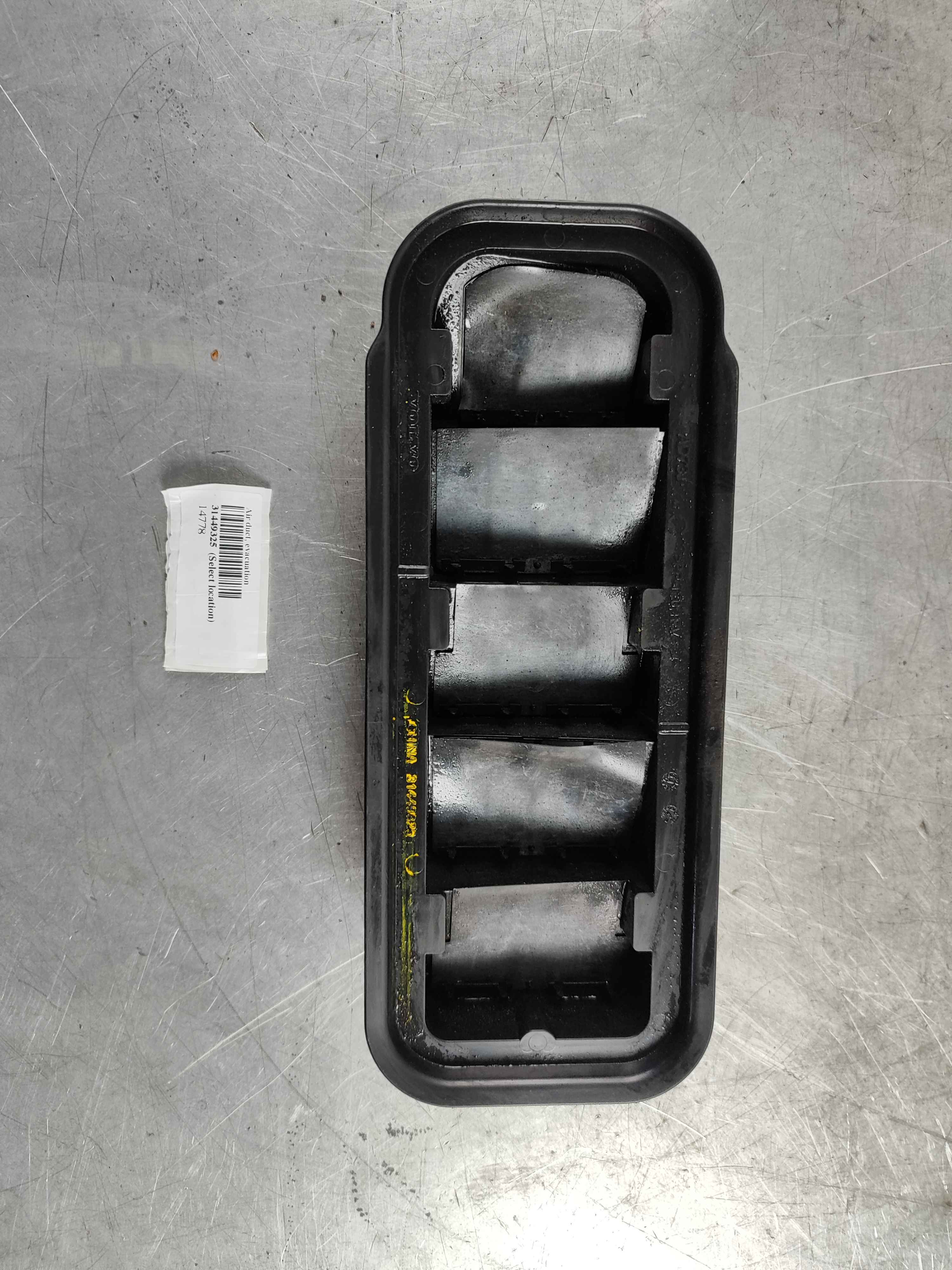 Air duct, evacuation