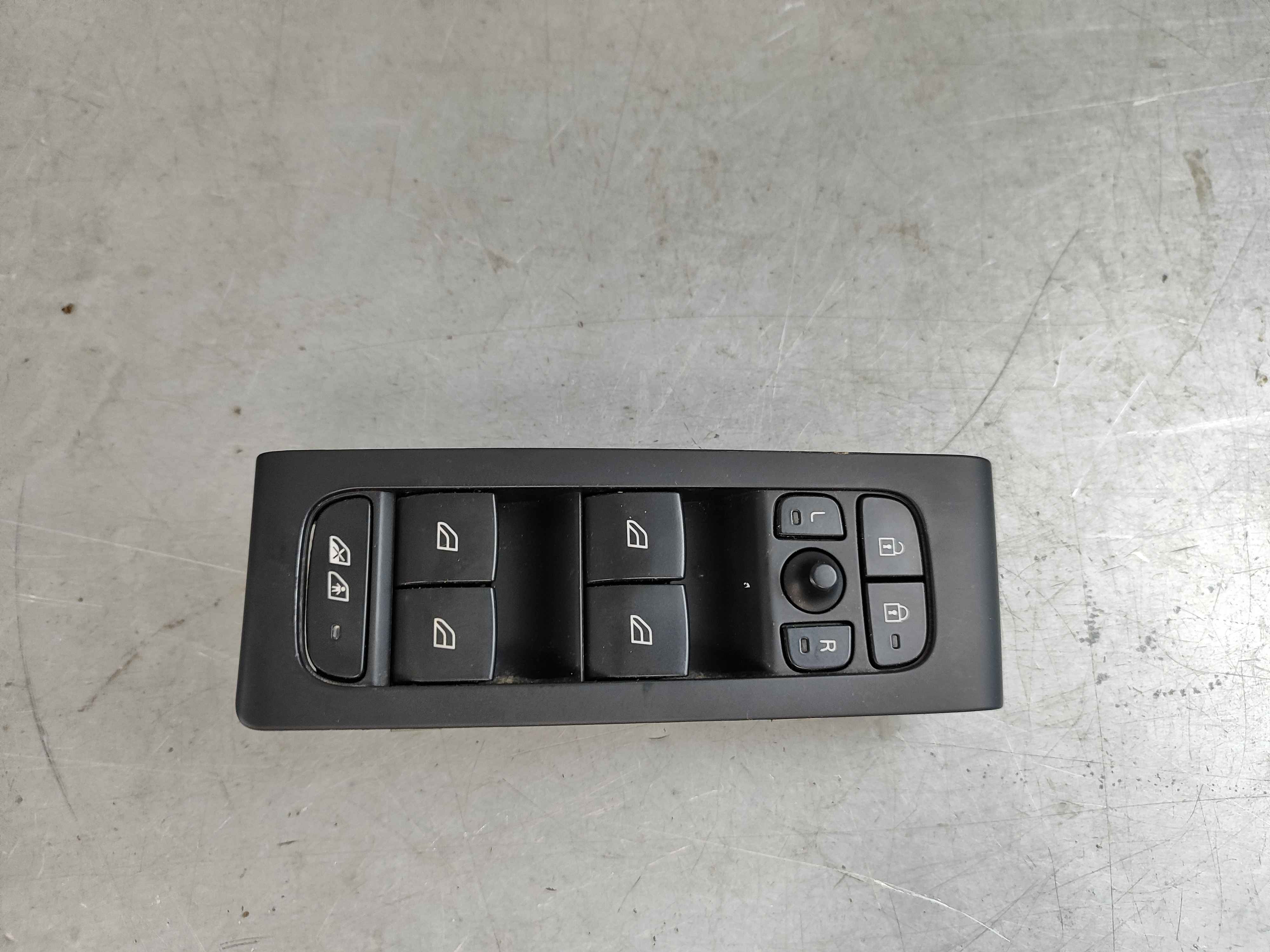Switch, drivers door (XC40|C40)