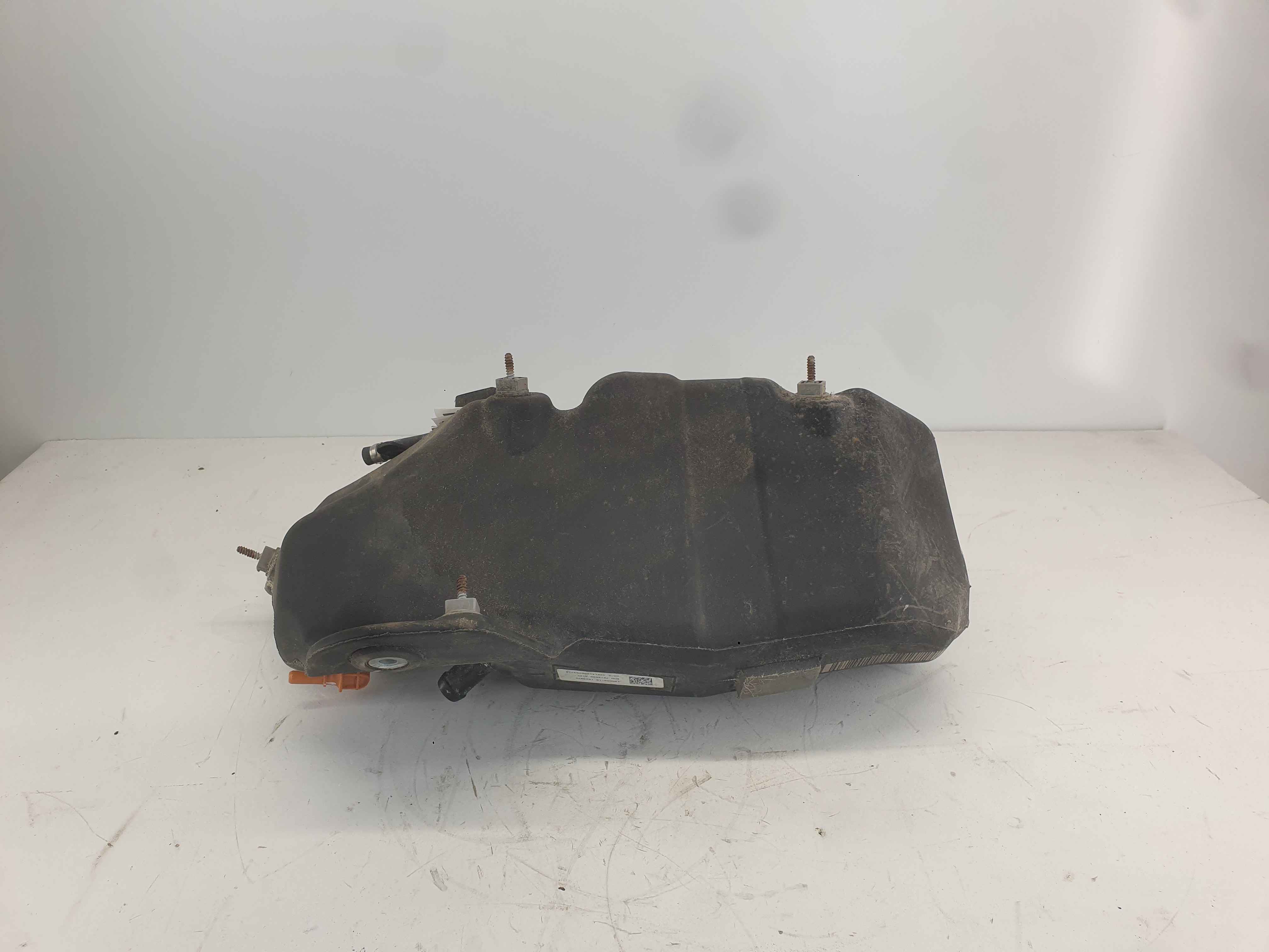 SCR reservoir, passive BMW