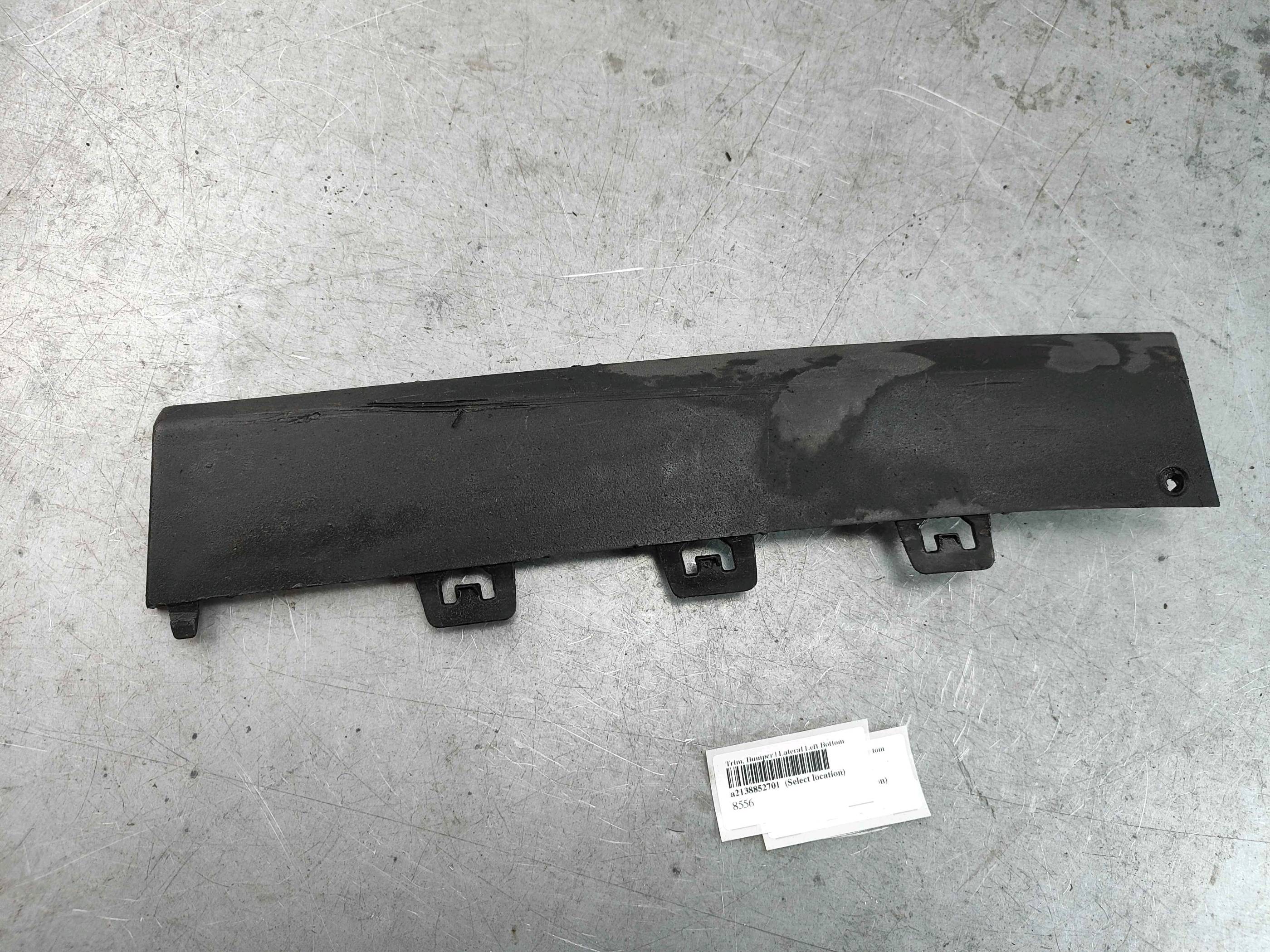 Trim, Bumper | Lateral Left Bottom