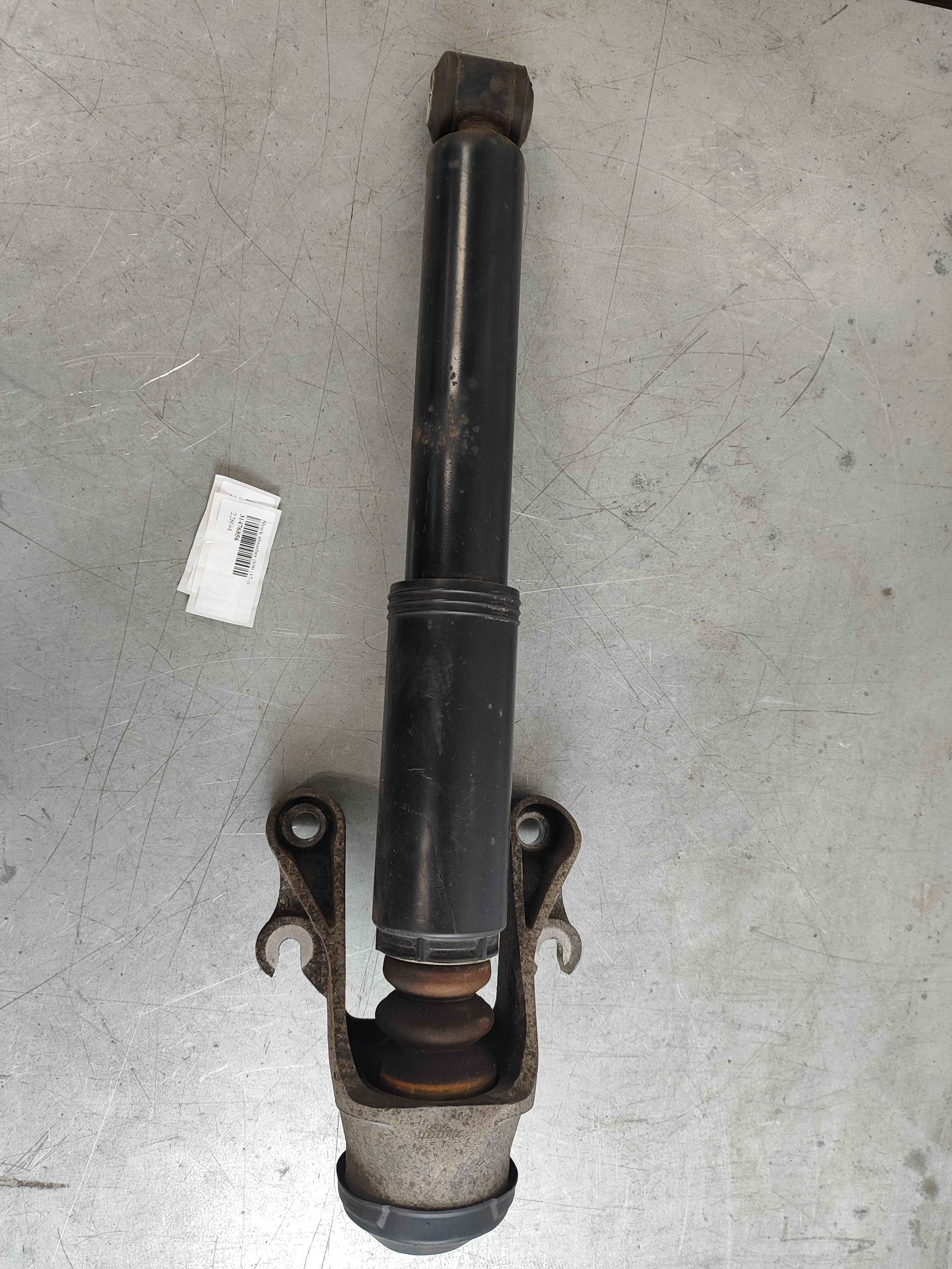 Shock absorber (S90 (17-))