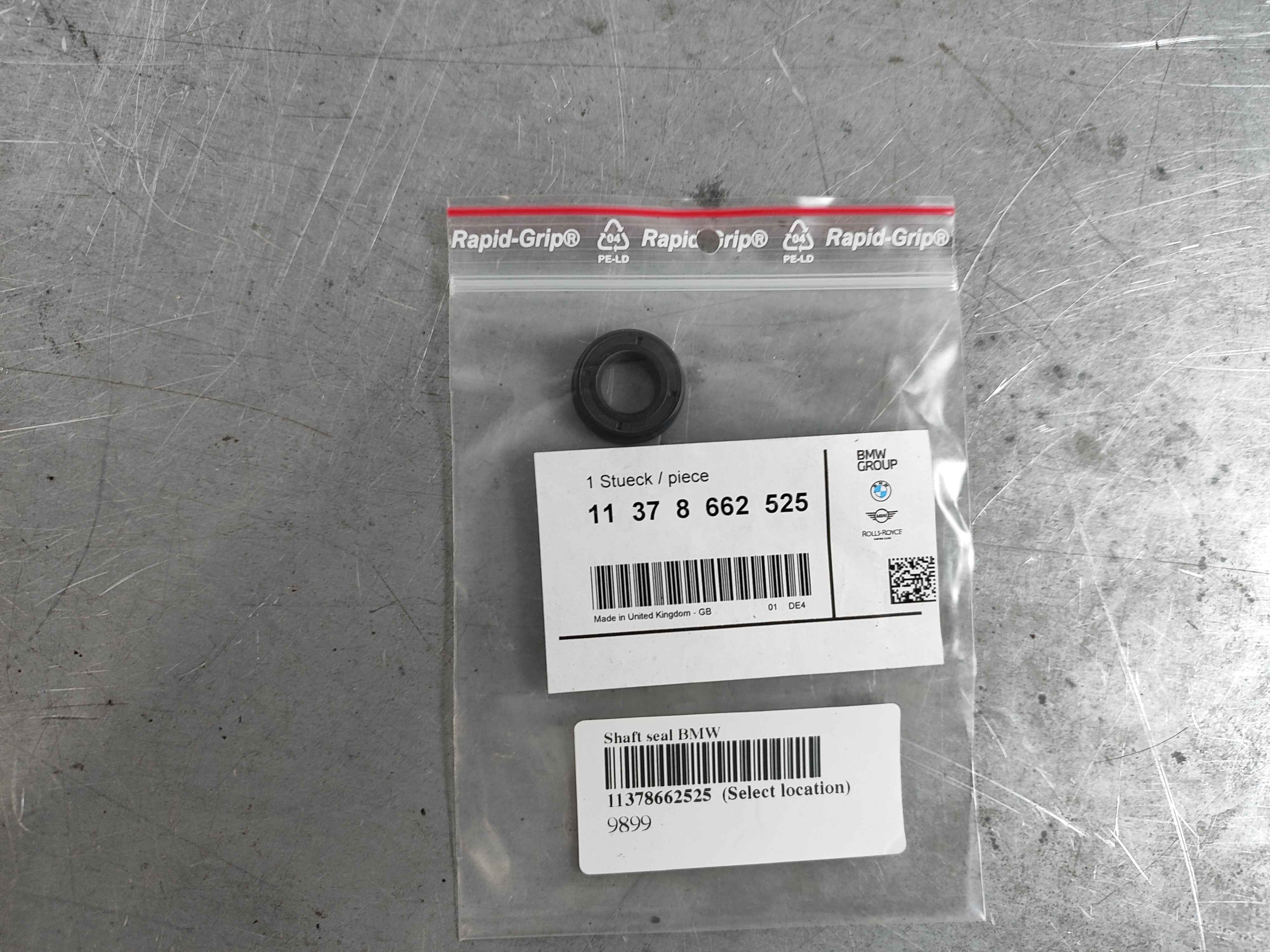 Shaft seal BMW