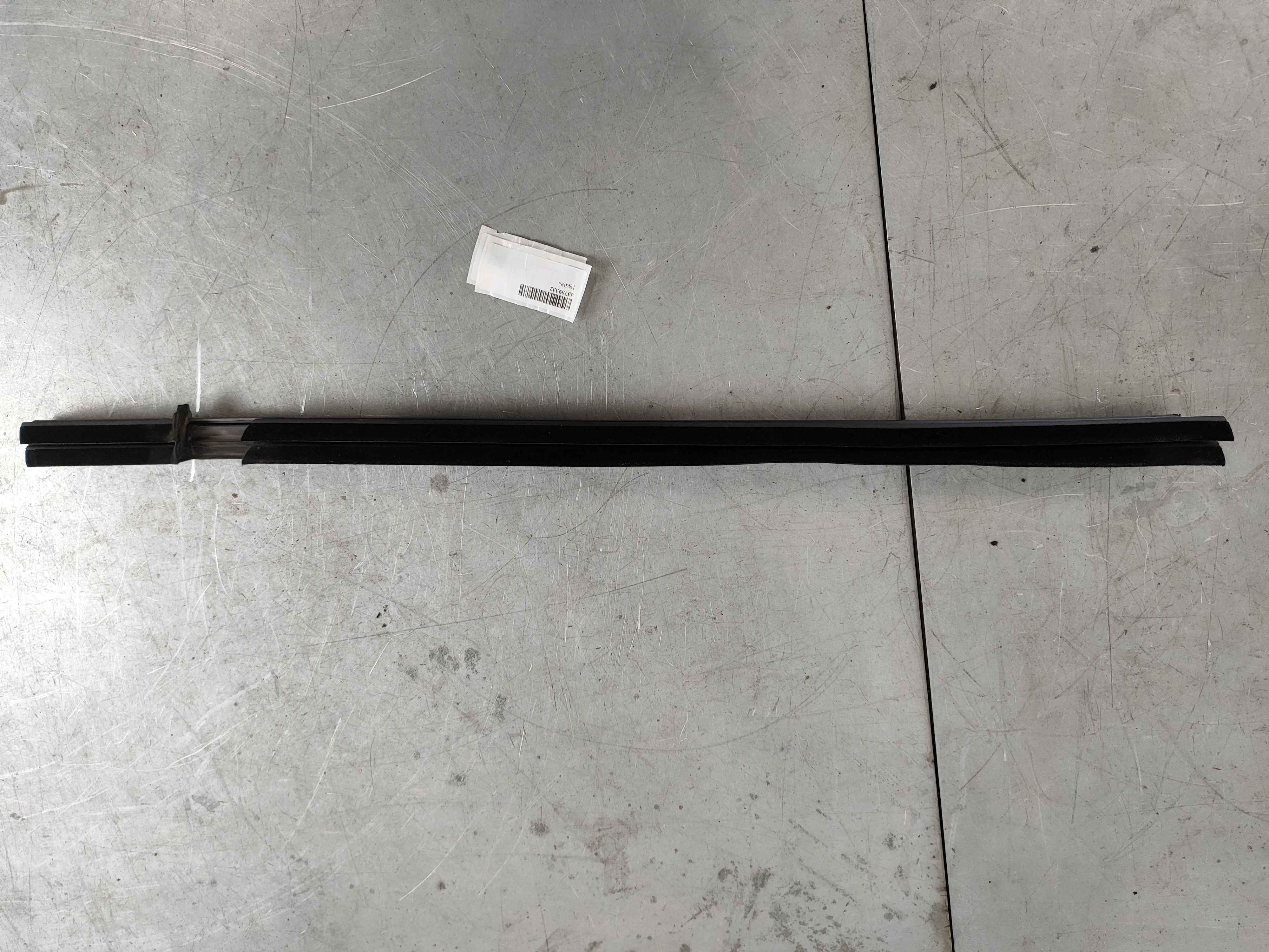 Volvo 33759332