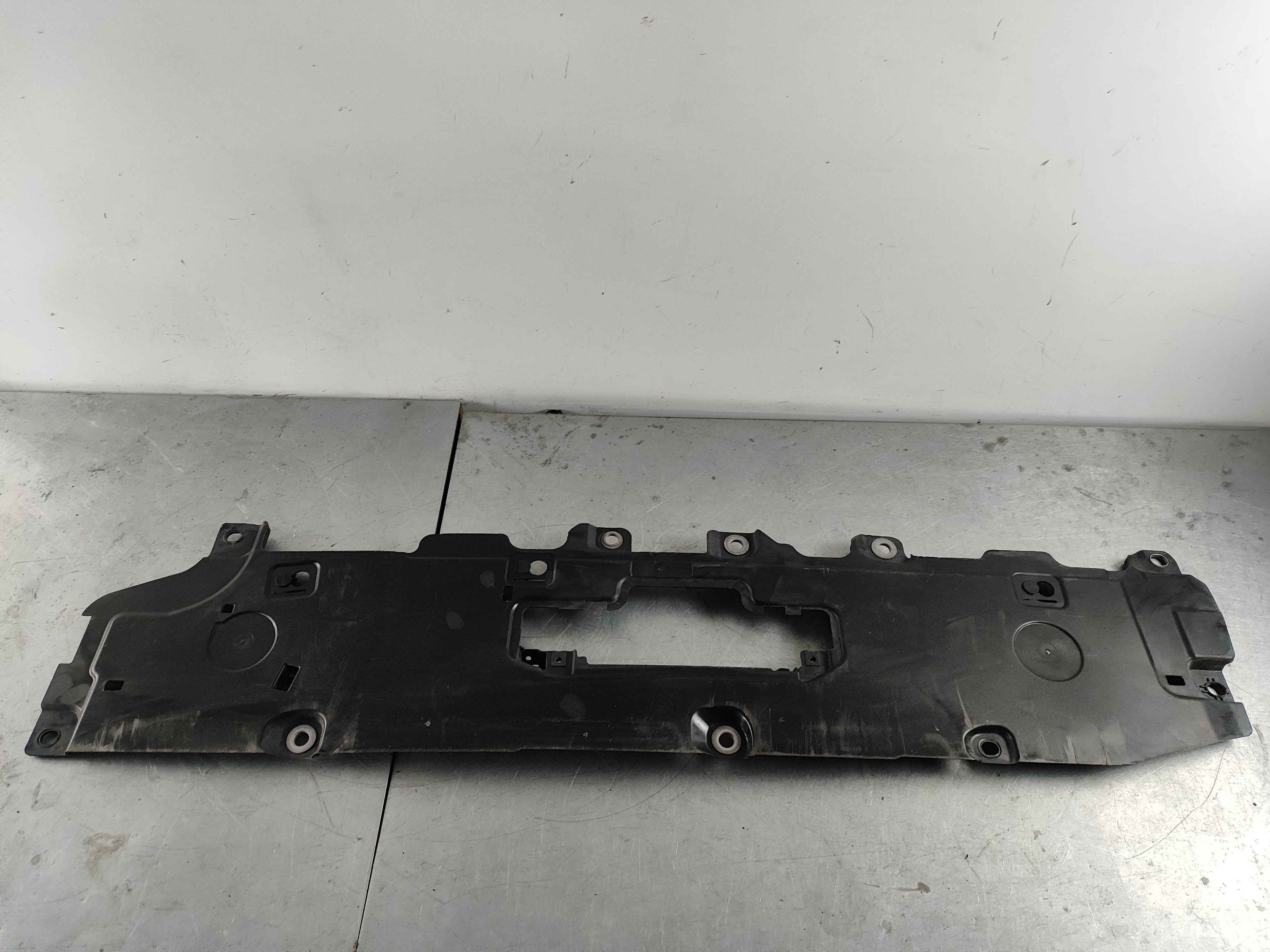 Panel, left