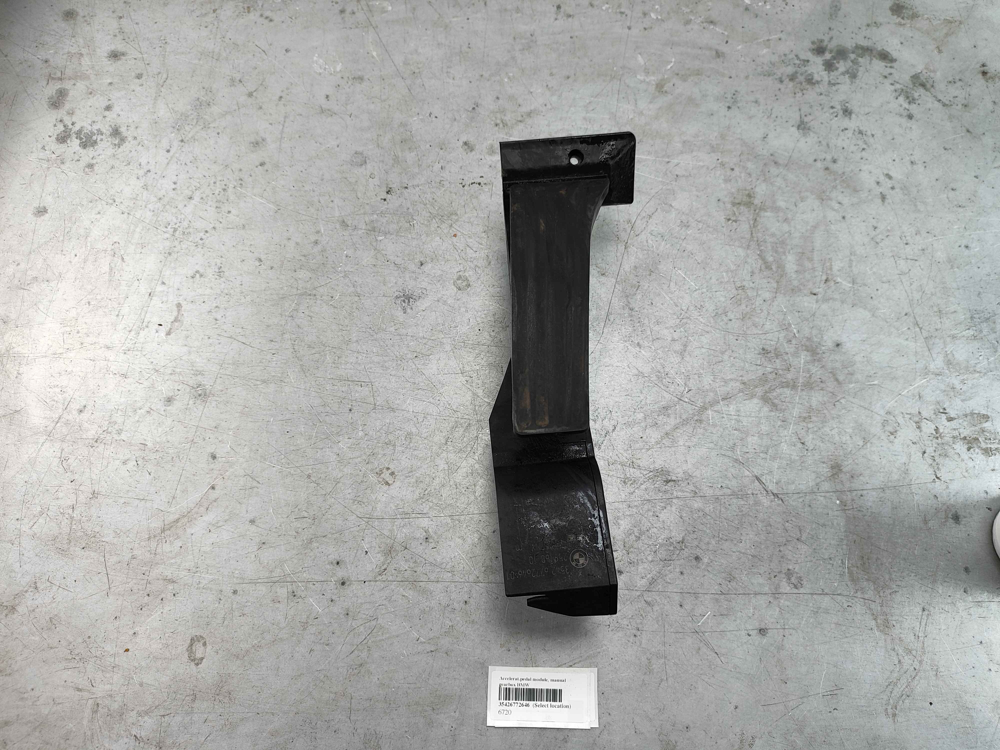 Accelerat.pedal module, manual gearbox BMW