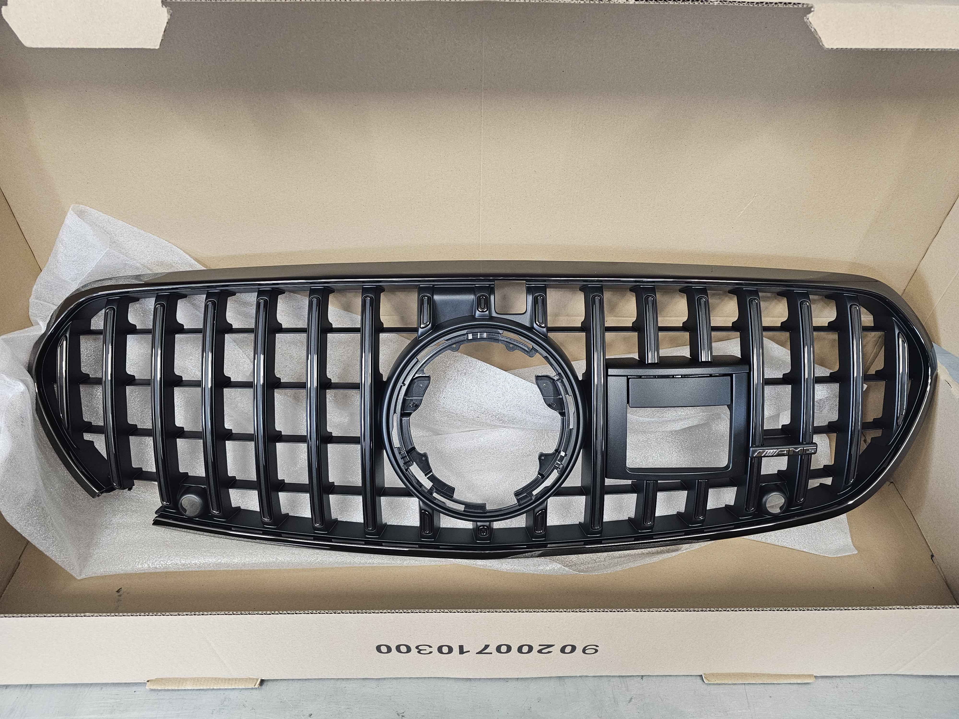 Mercedes-Benz A2238809602
