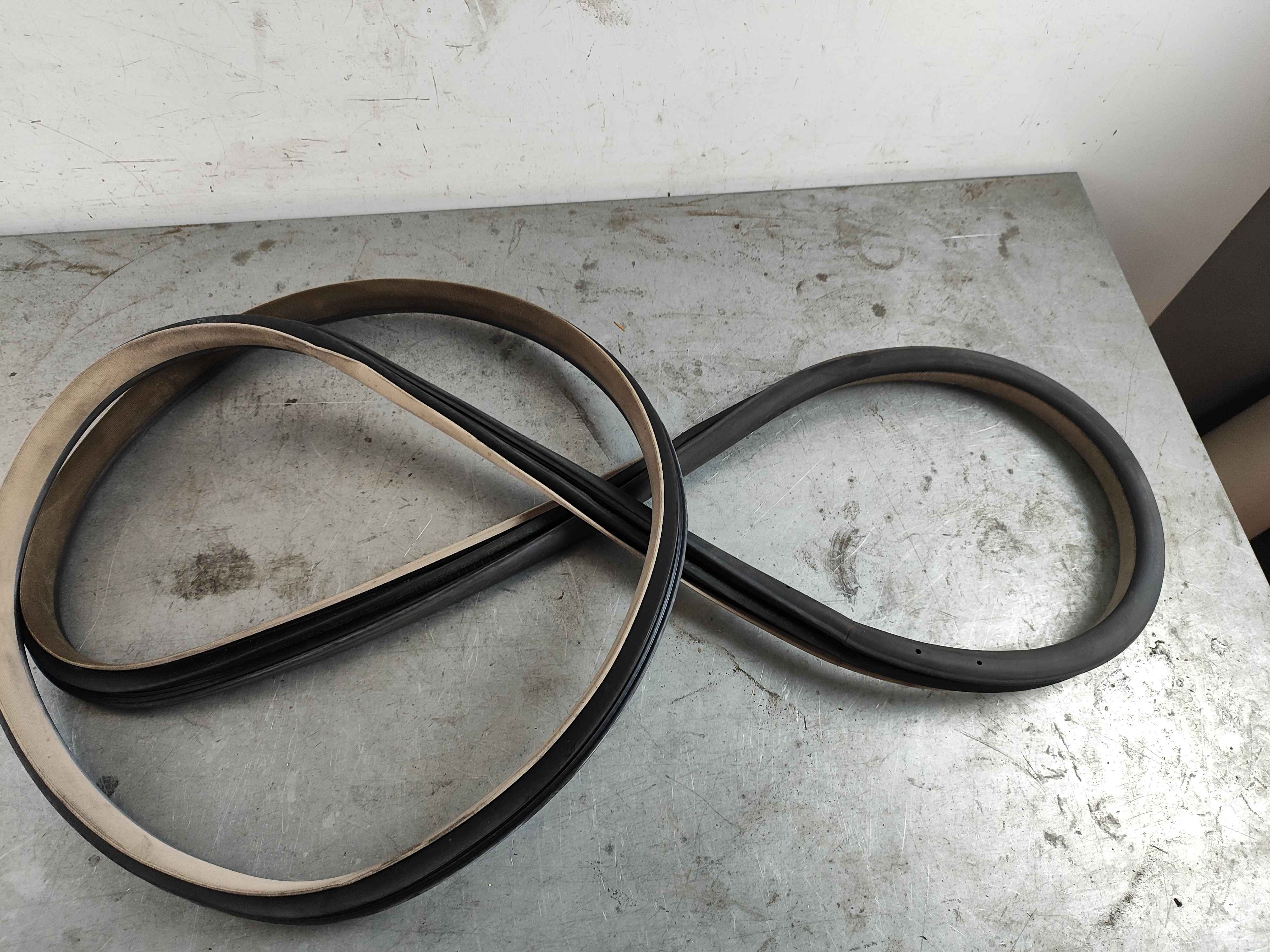 Mercedes-Benz a2226970151