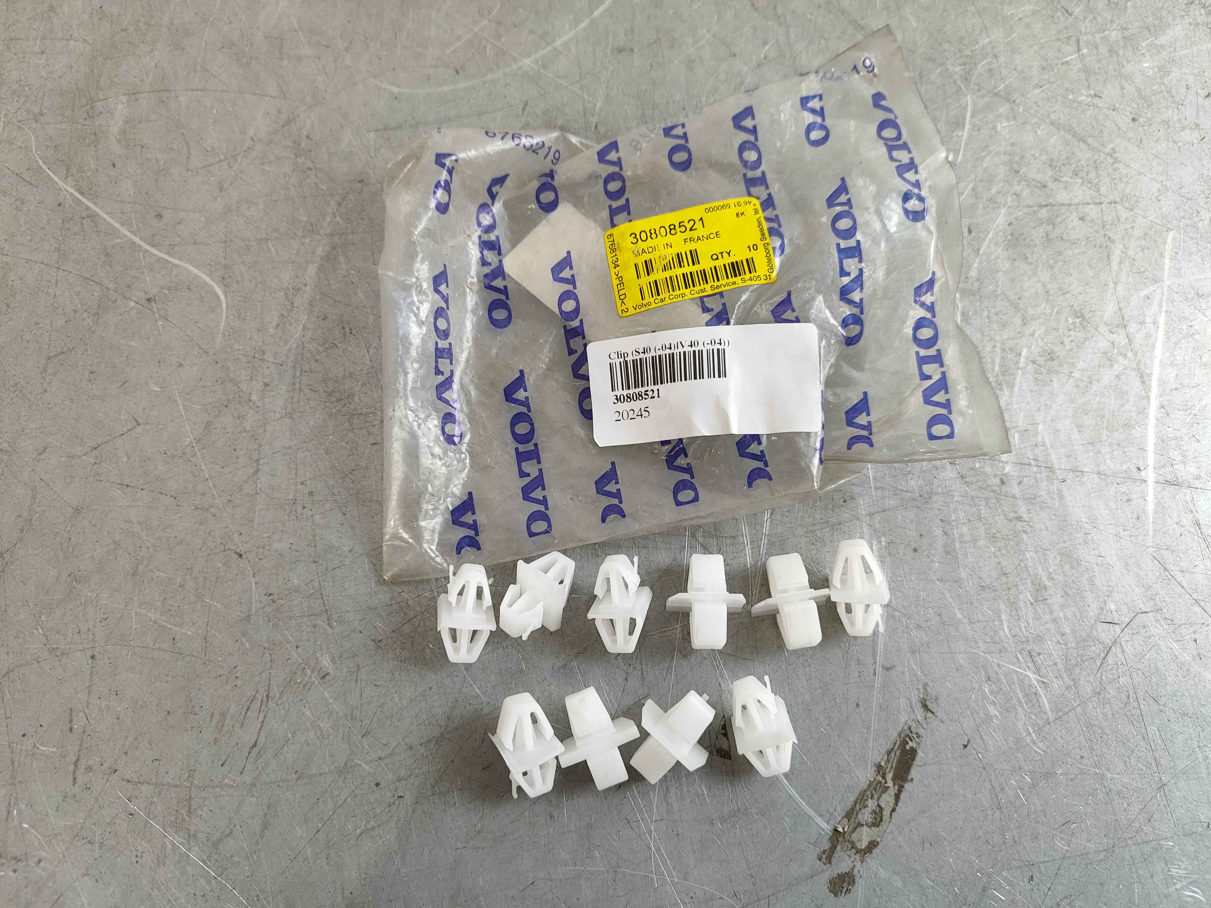 Clip (S40 (-04)|V40 (-04))