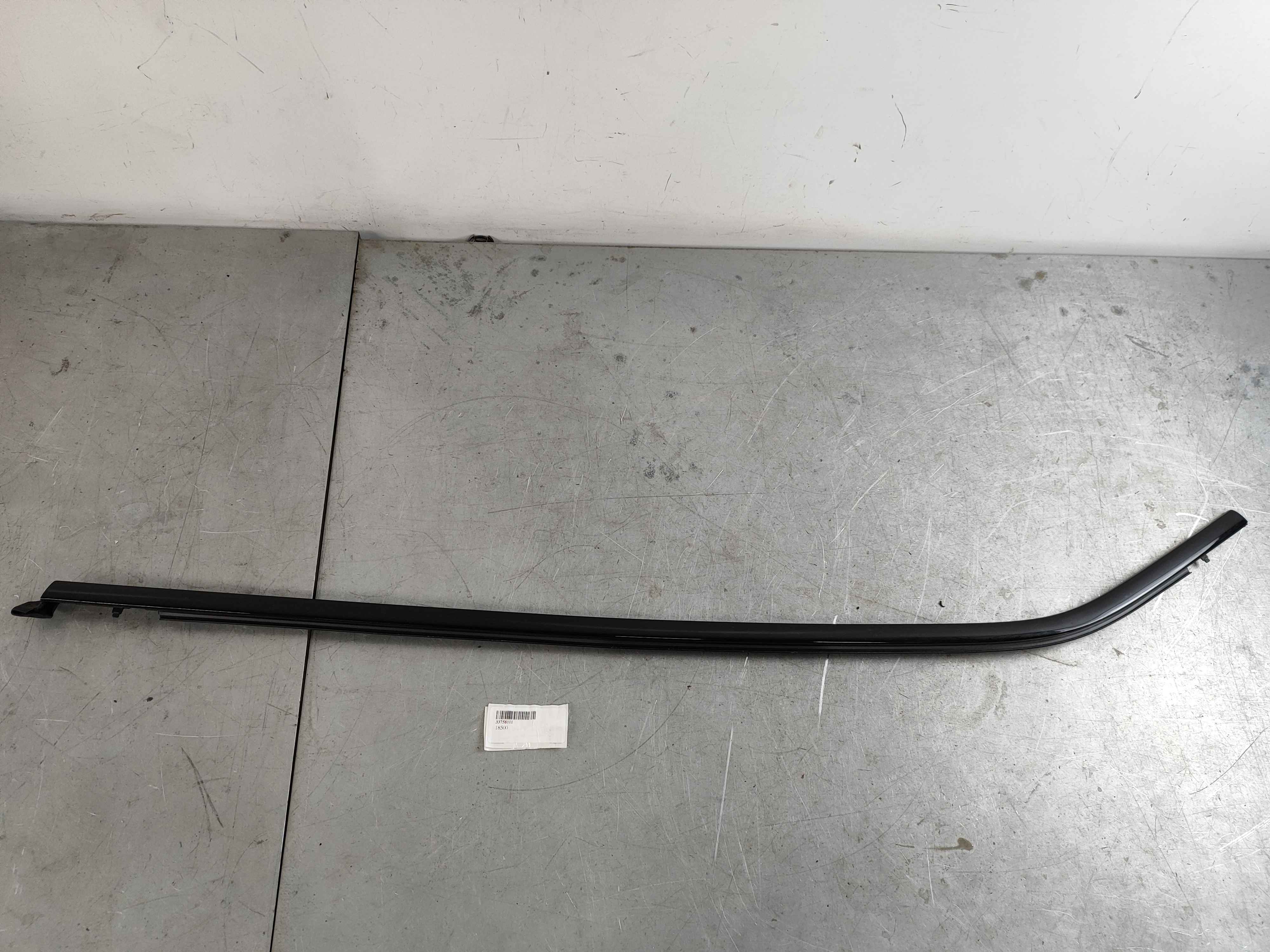 Volvo 33758111