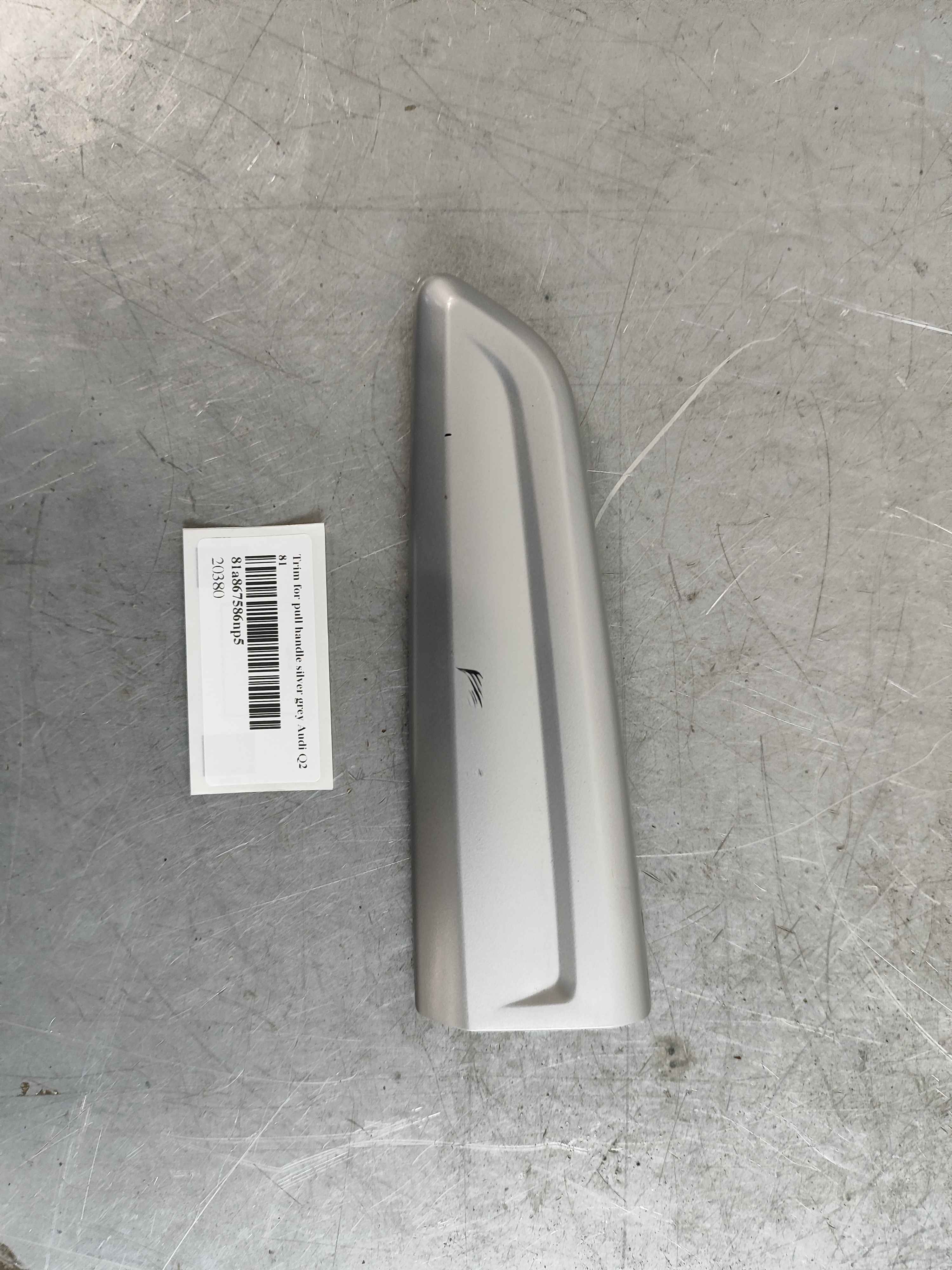 Trim for pull handle silver grey Audi Q2 81