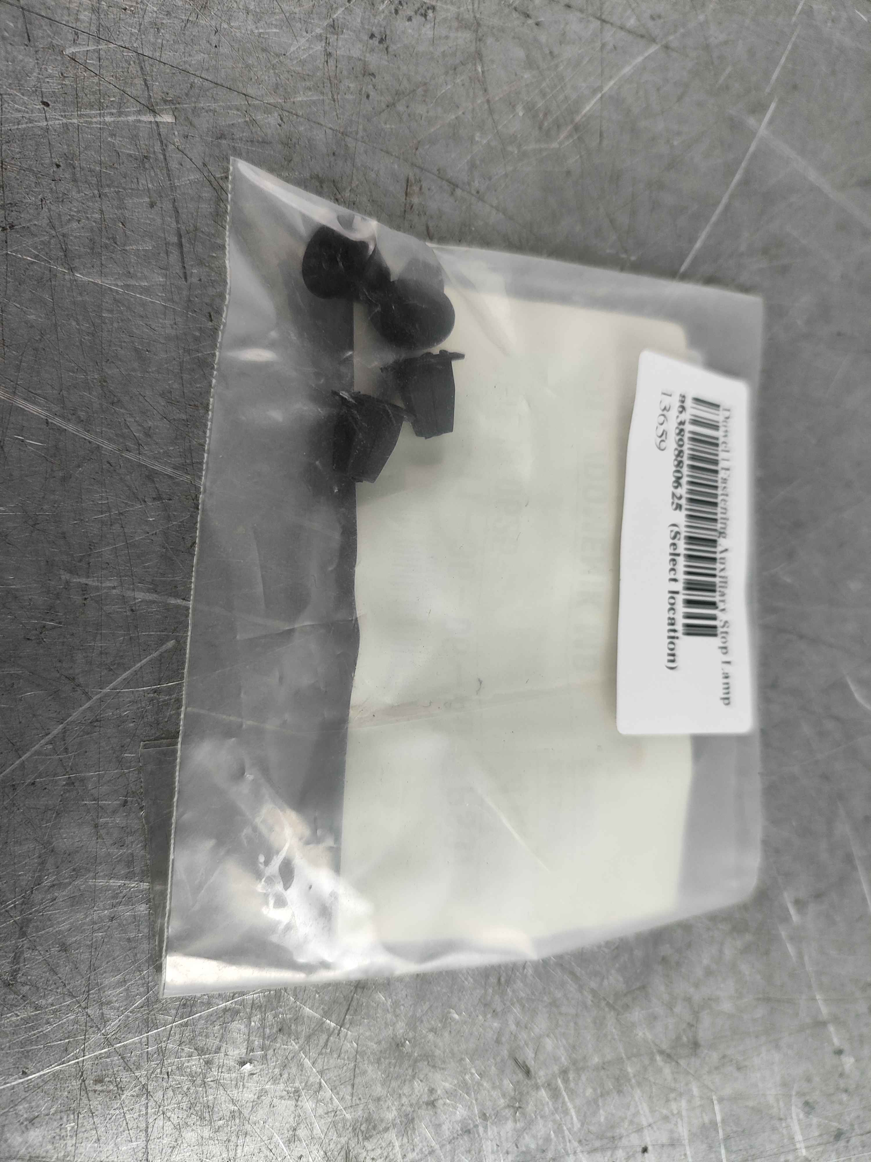 Dowel | Fastening Auxiliary Stop Lamp