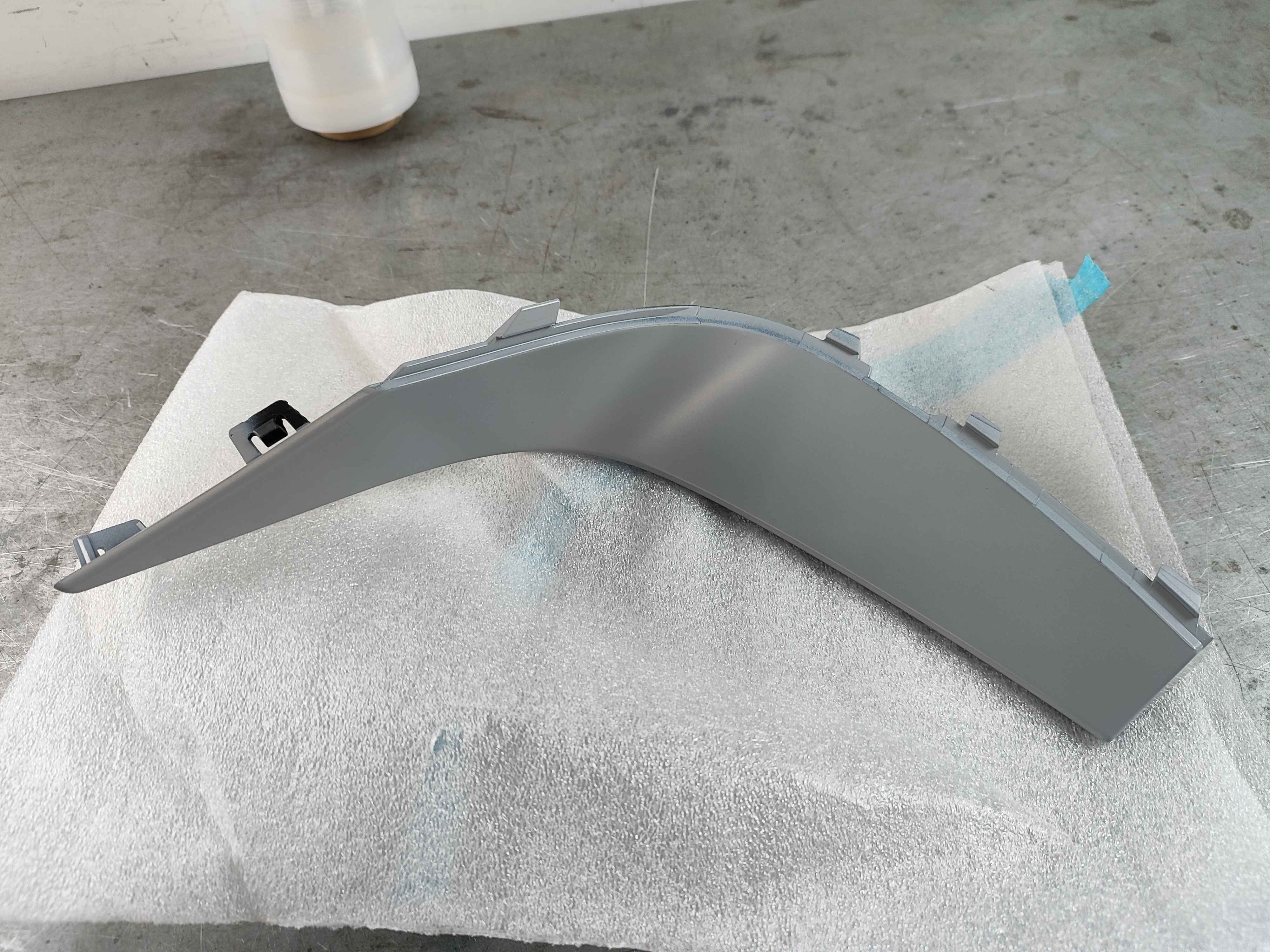 Cover Prime coated