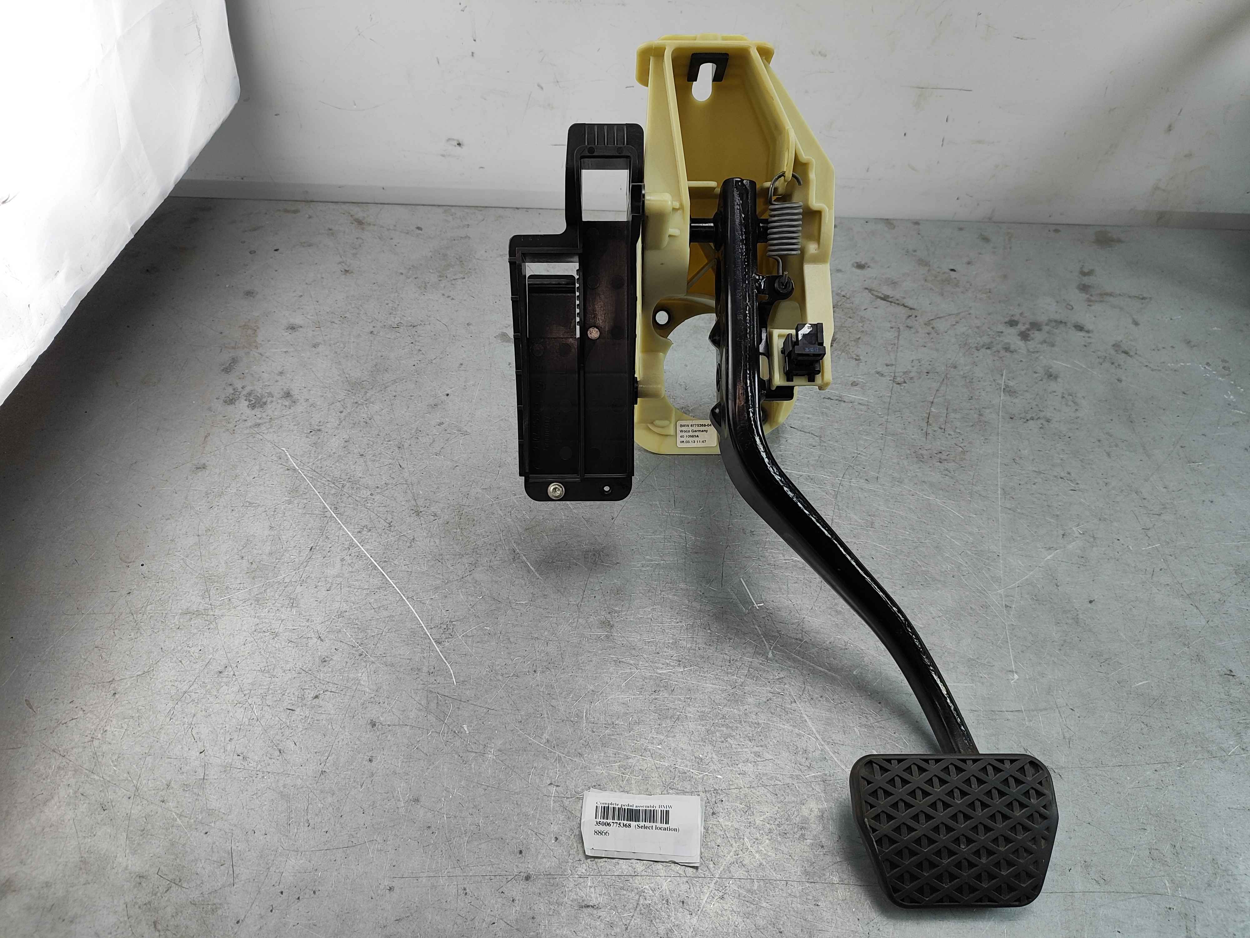 Complete pedal assembly BMW