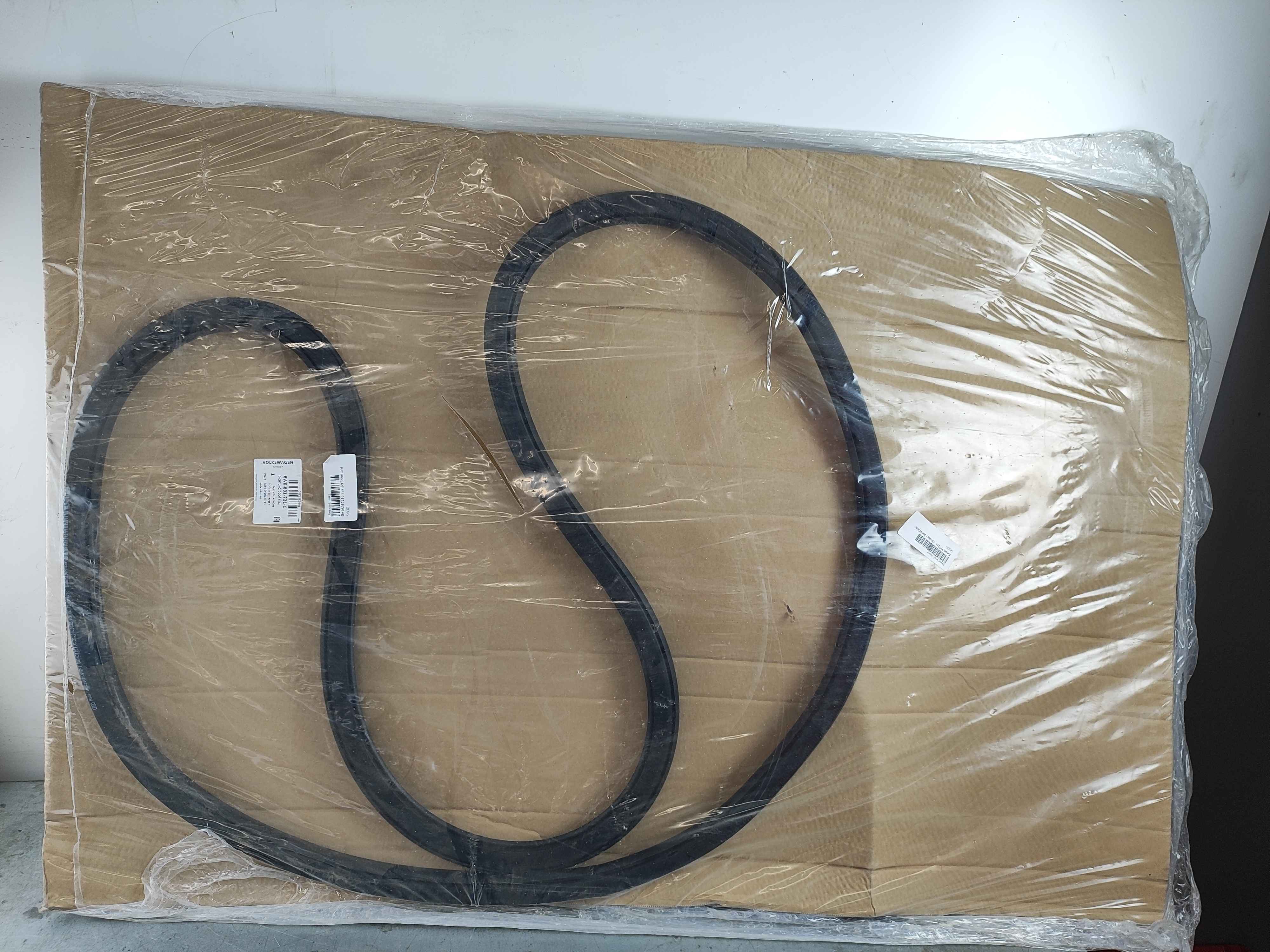 Door seal, inner