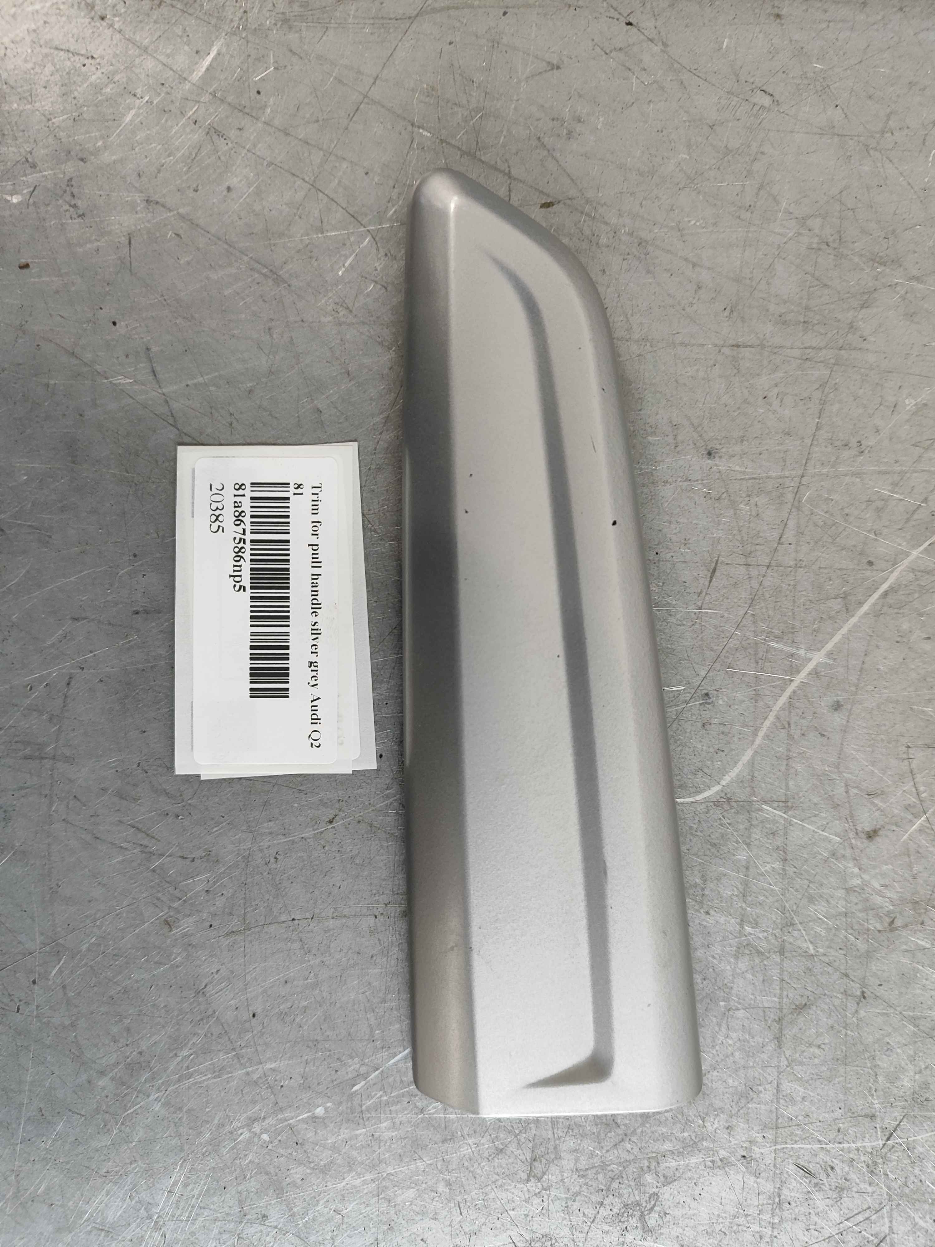 Trim for pull handle silver grey Audi Q2 81