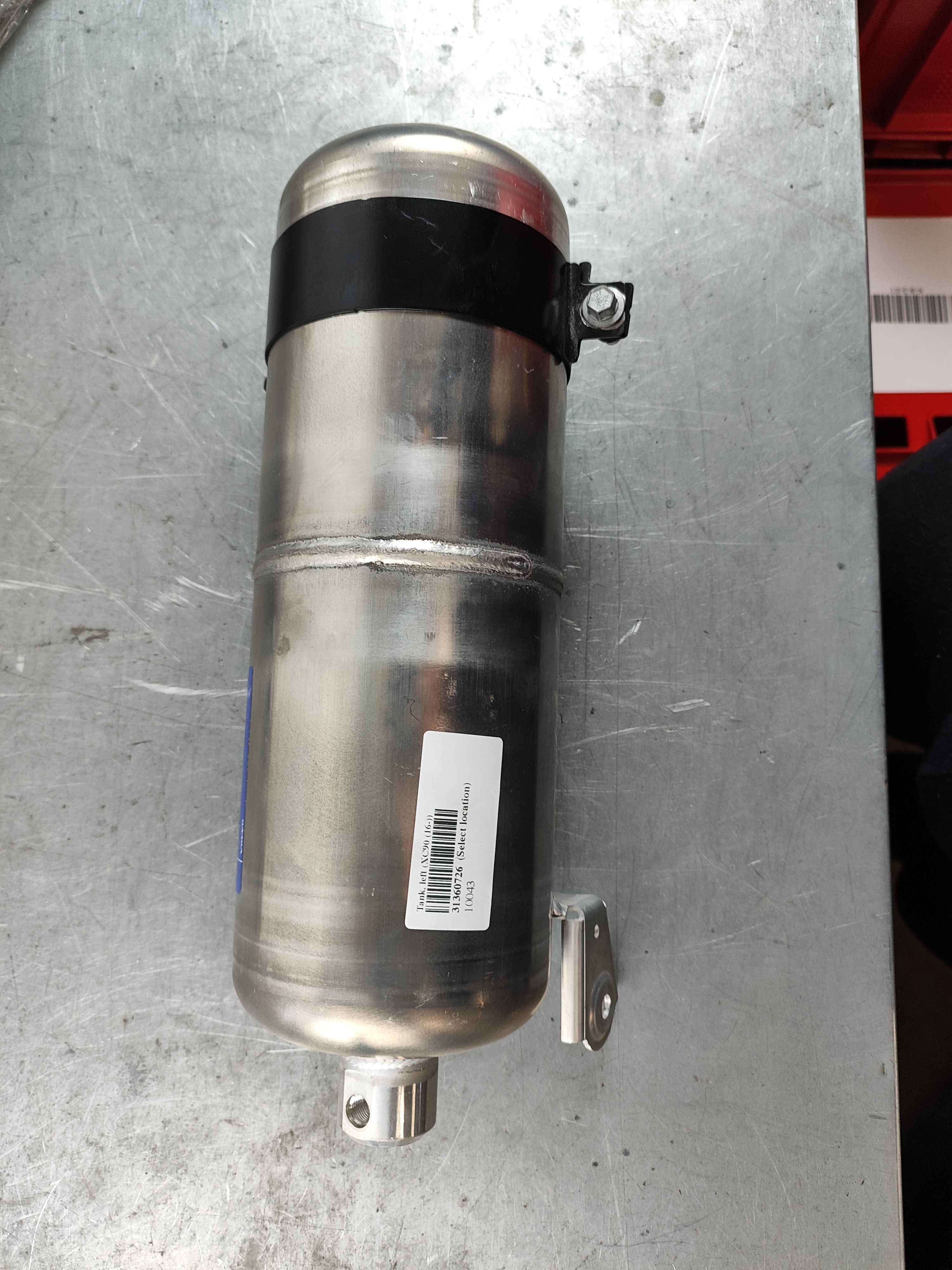 Tank, left (XC90 (16-))
