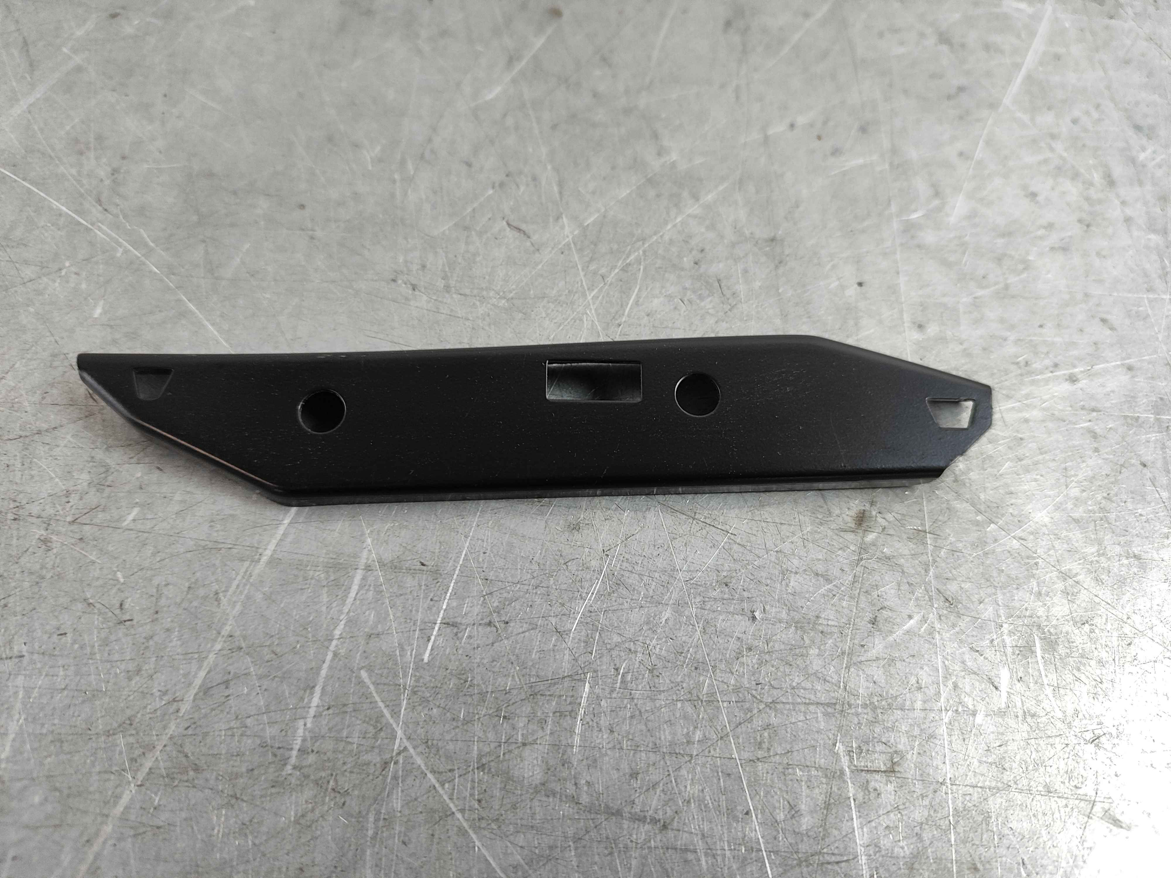 Mounting Rail | Right