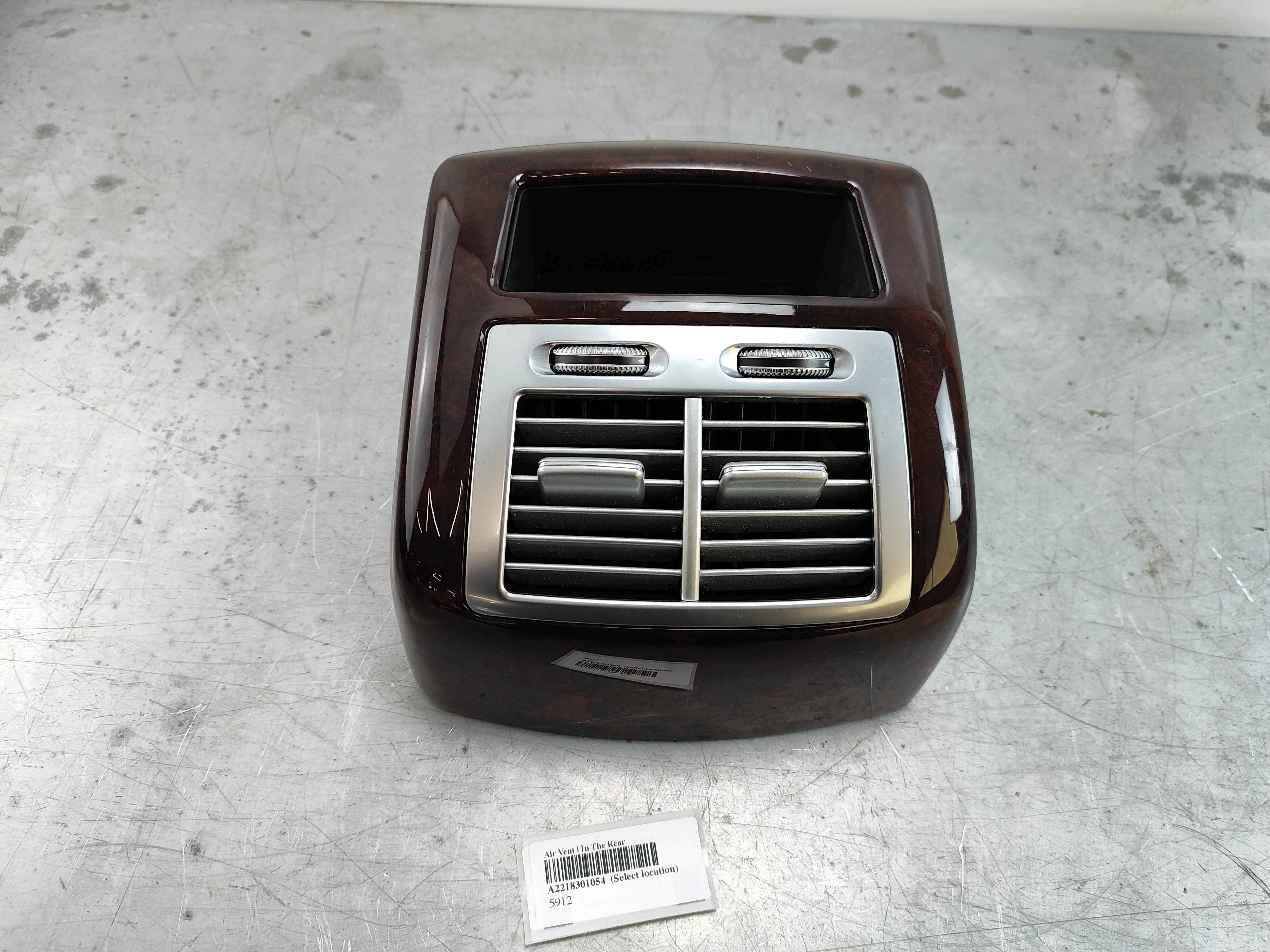 Air Vent | In The Rear