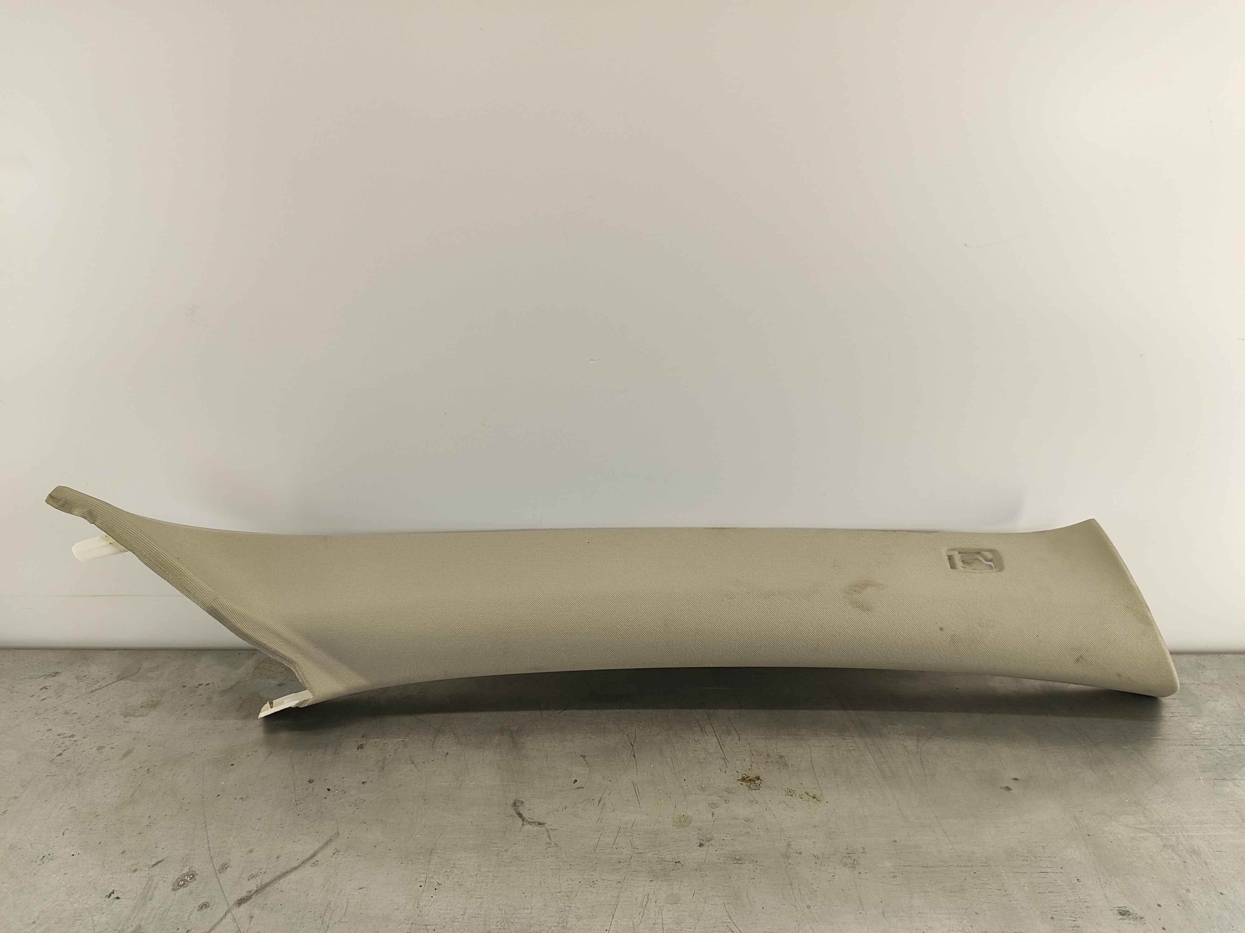 Panel right Variant code: FH02 upper A-pillar blonde