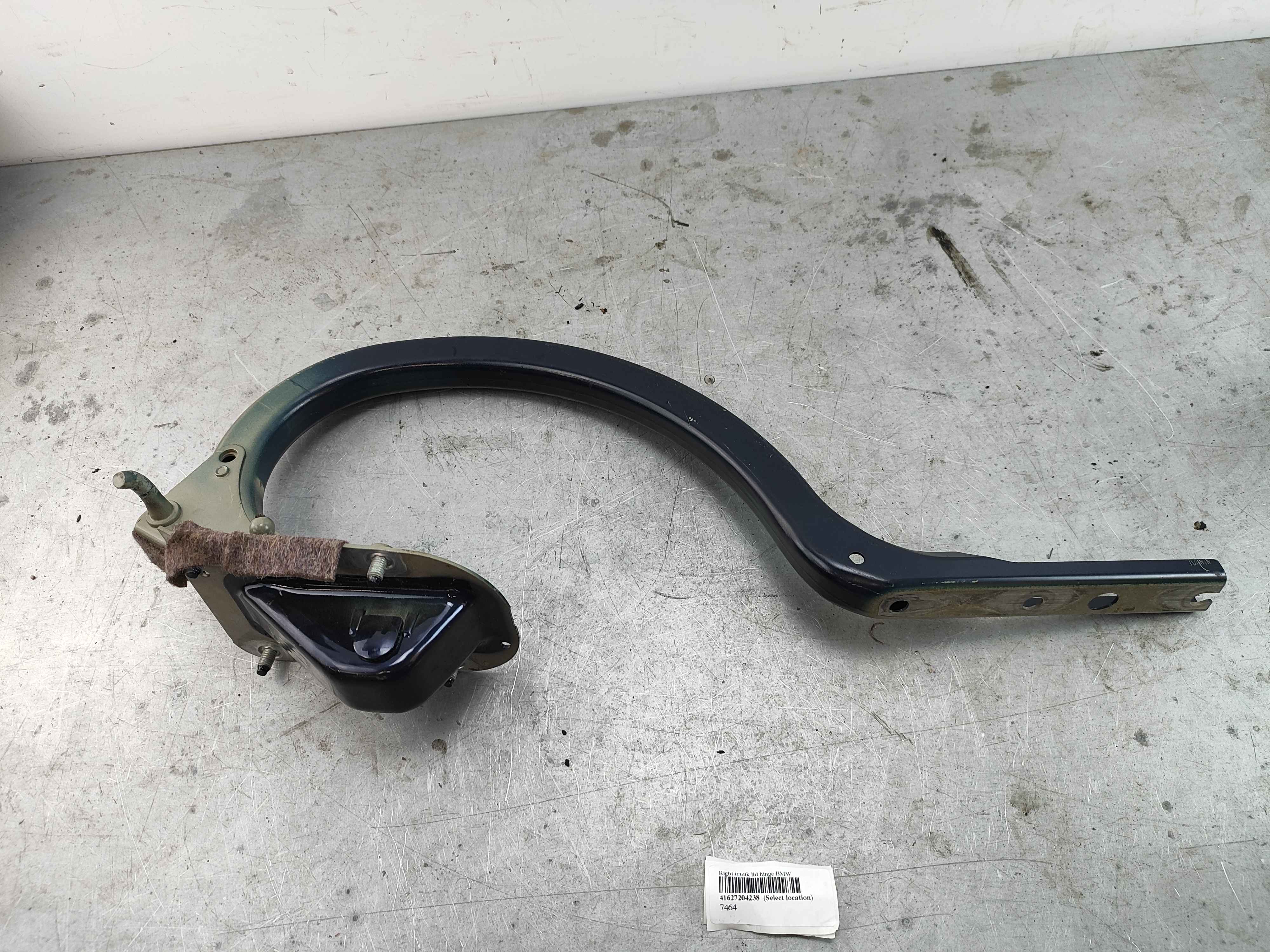 Right trunk lid hinge BMW