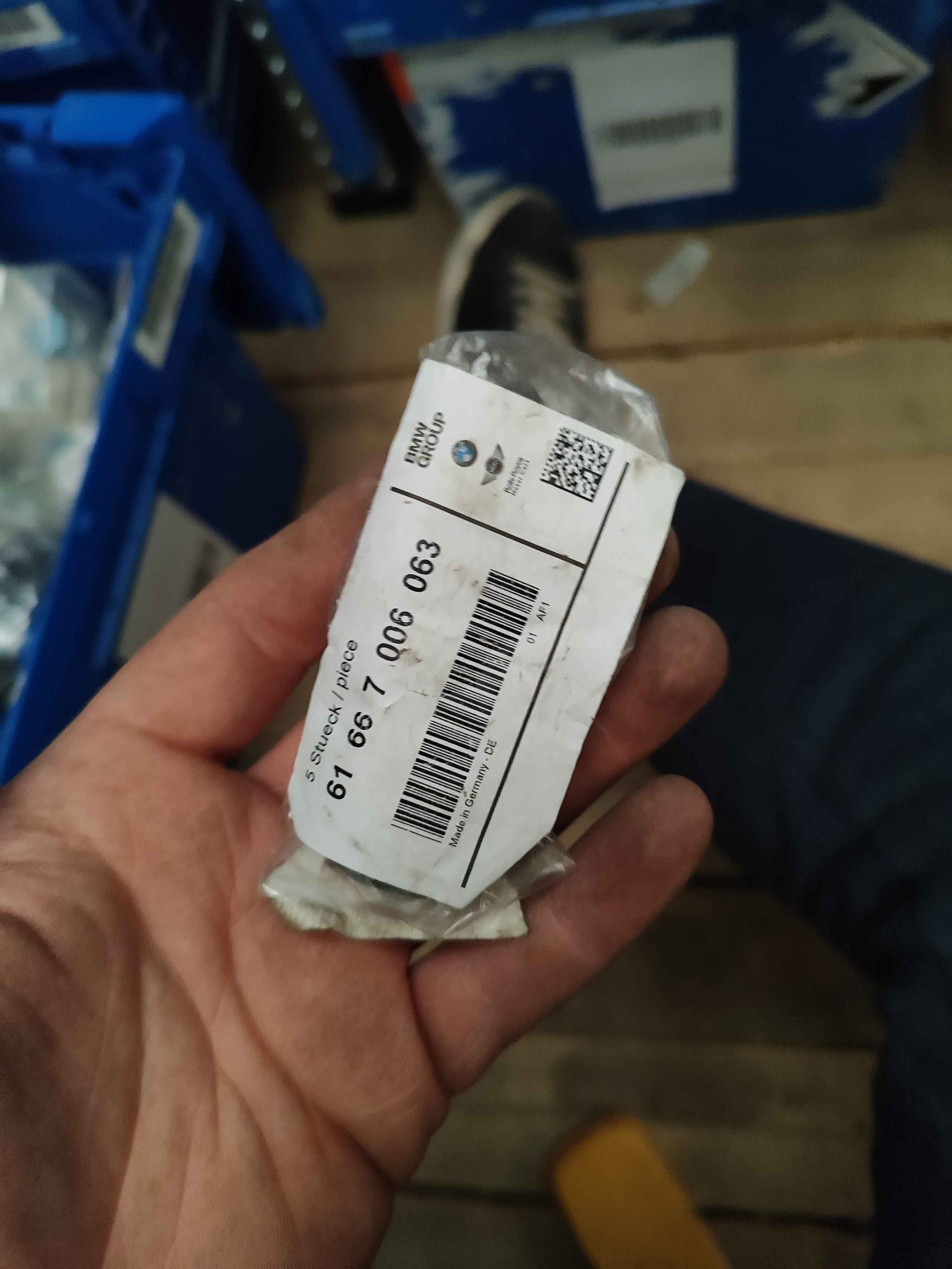 Oe daļa siets bmw 7