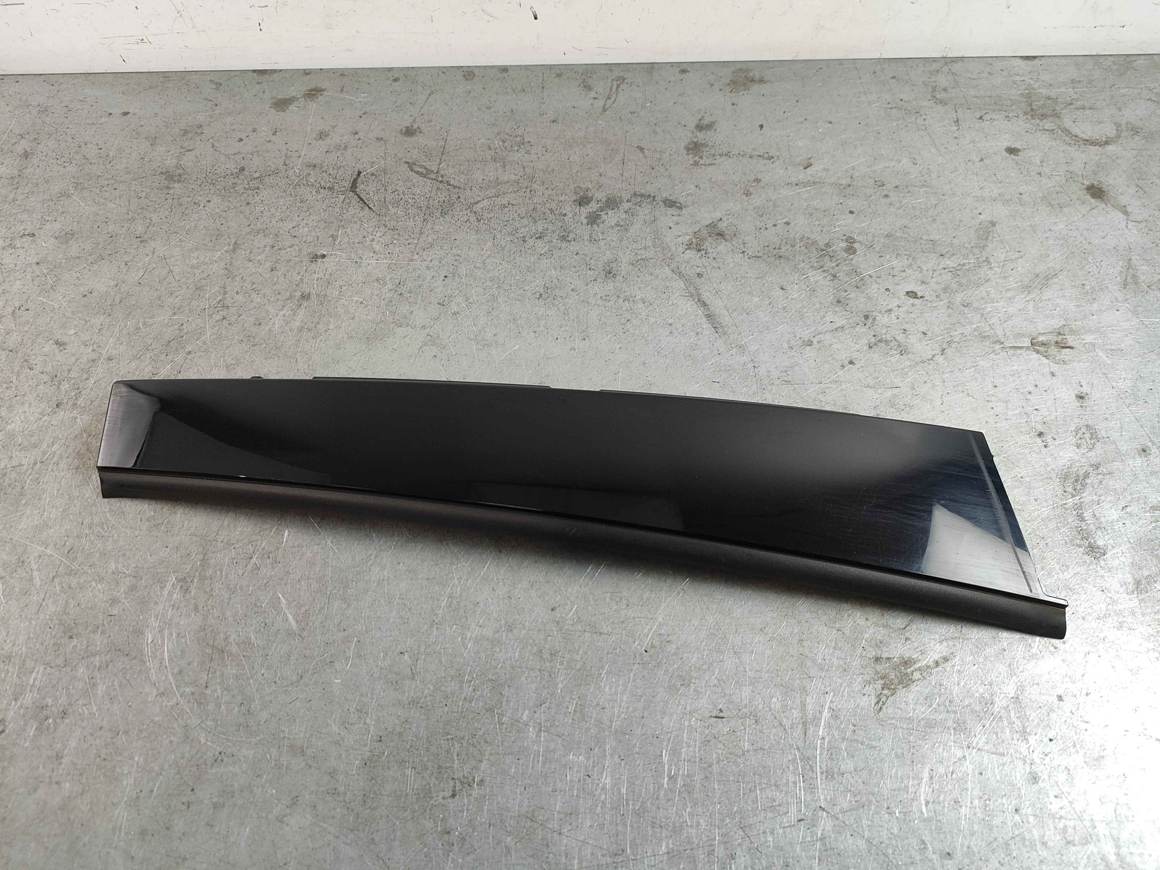 Trim panel, left, rear door (XC60 (18-))