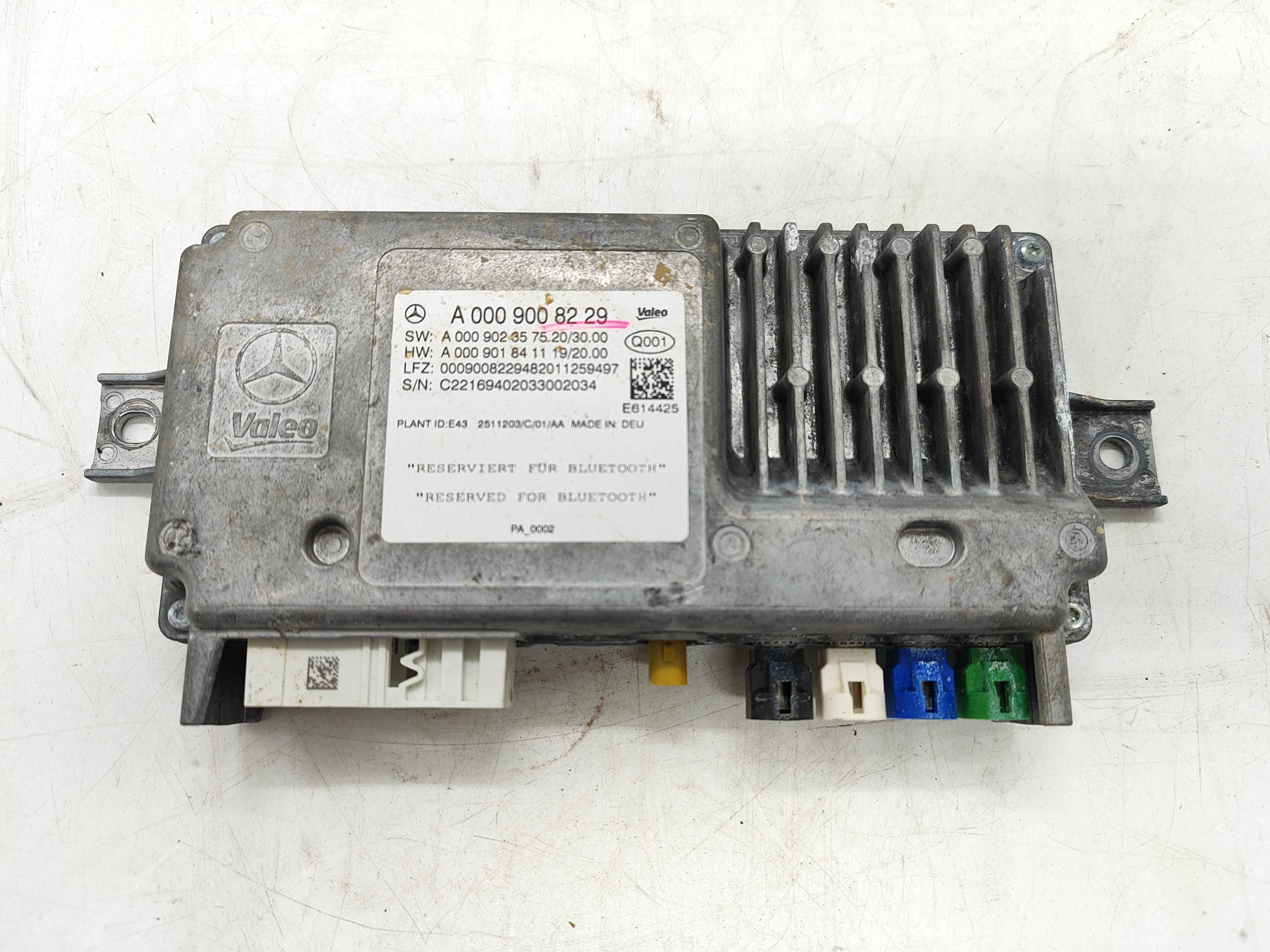 Mercedes-Benz A0009008229