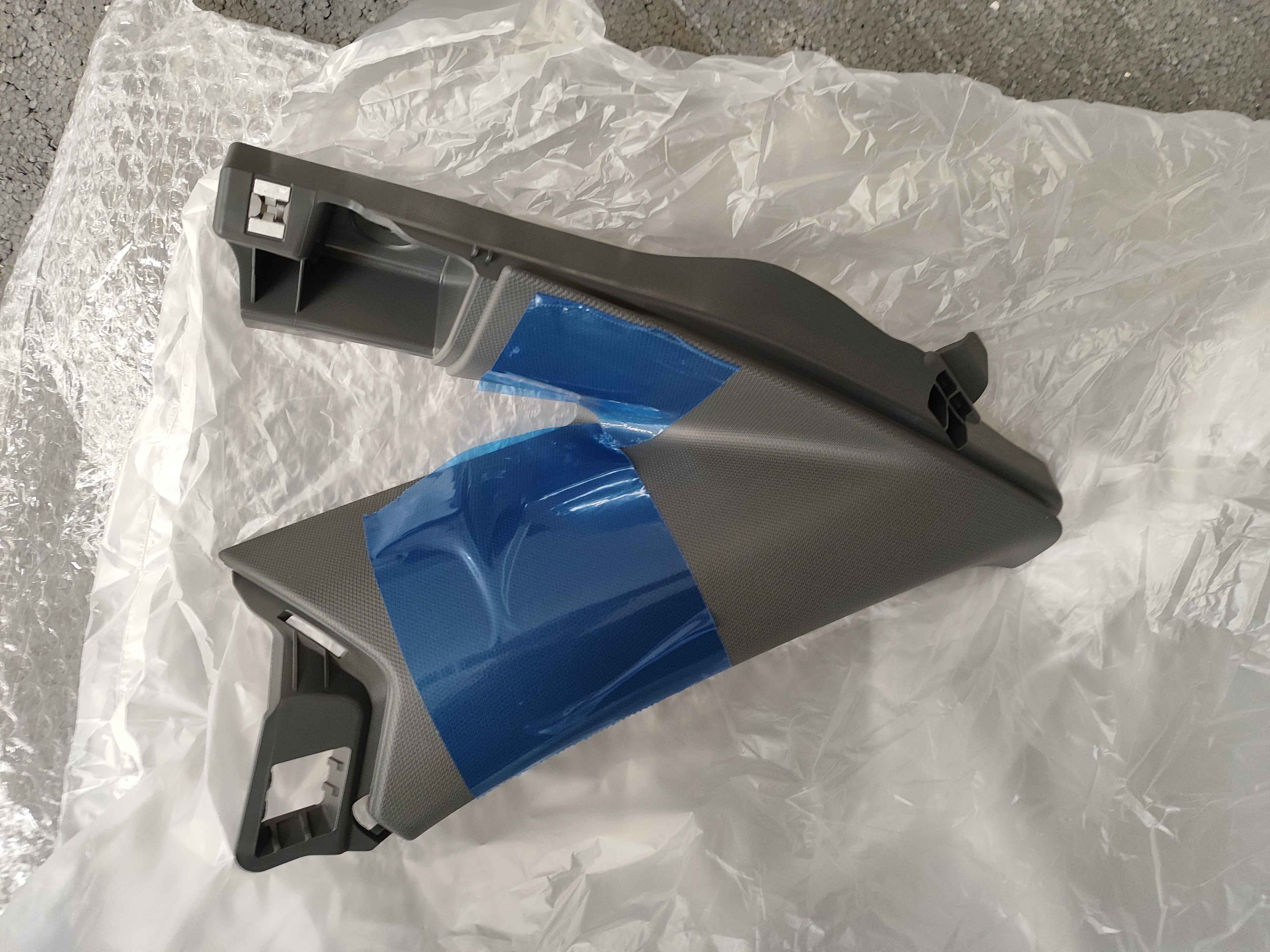Lining, pillar c steel grey