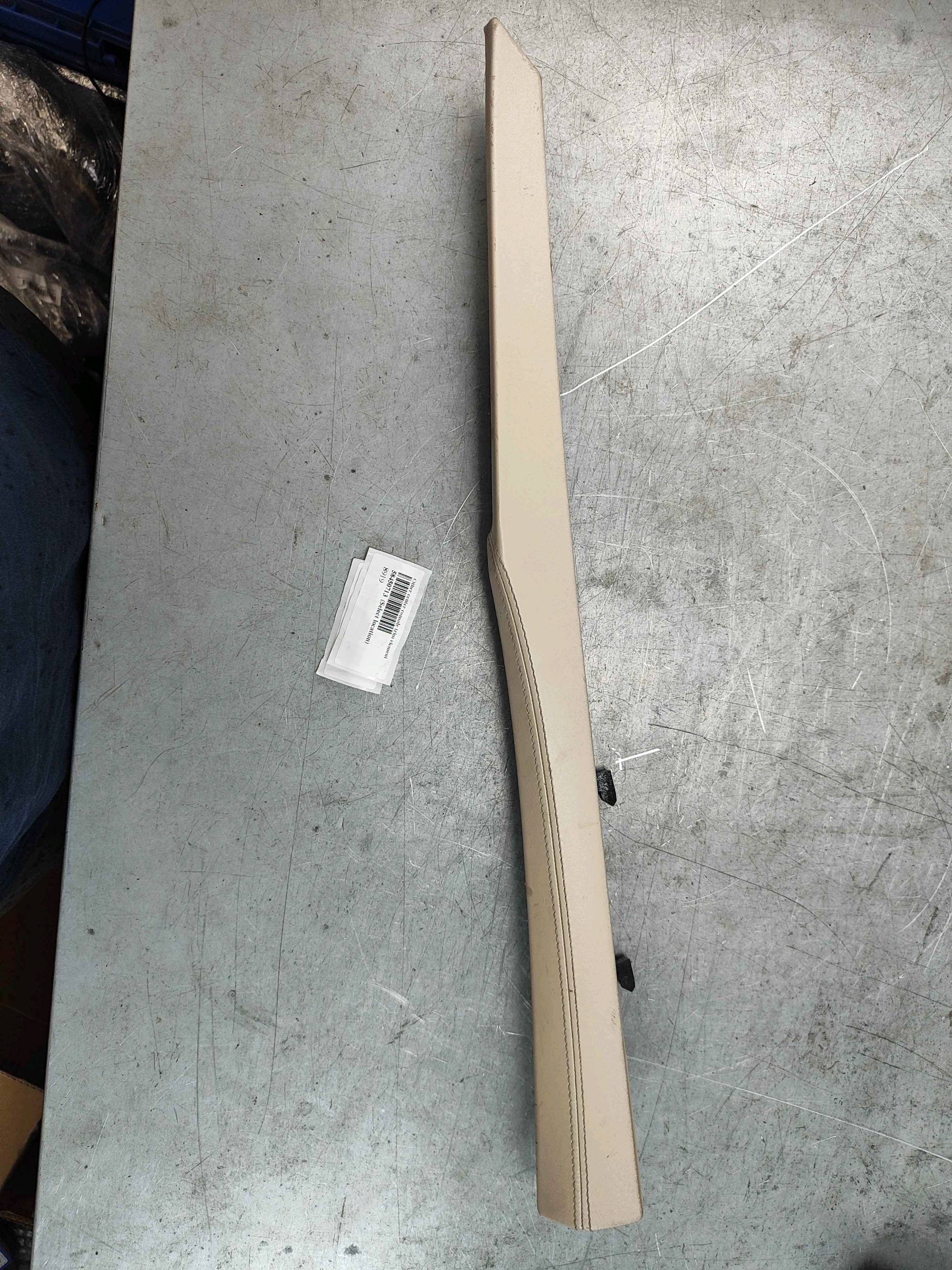 Other center console trim element