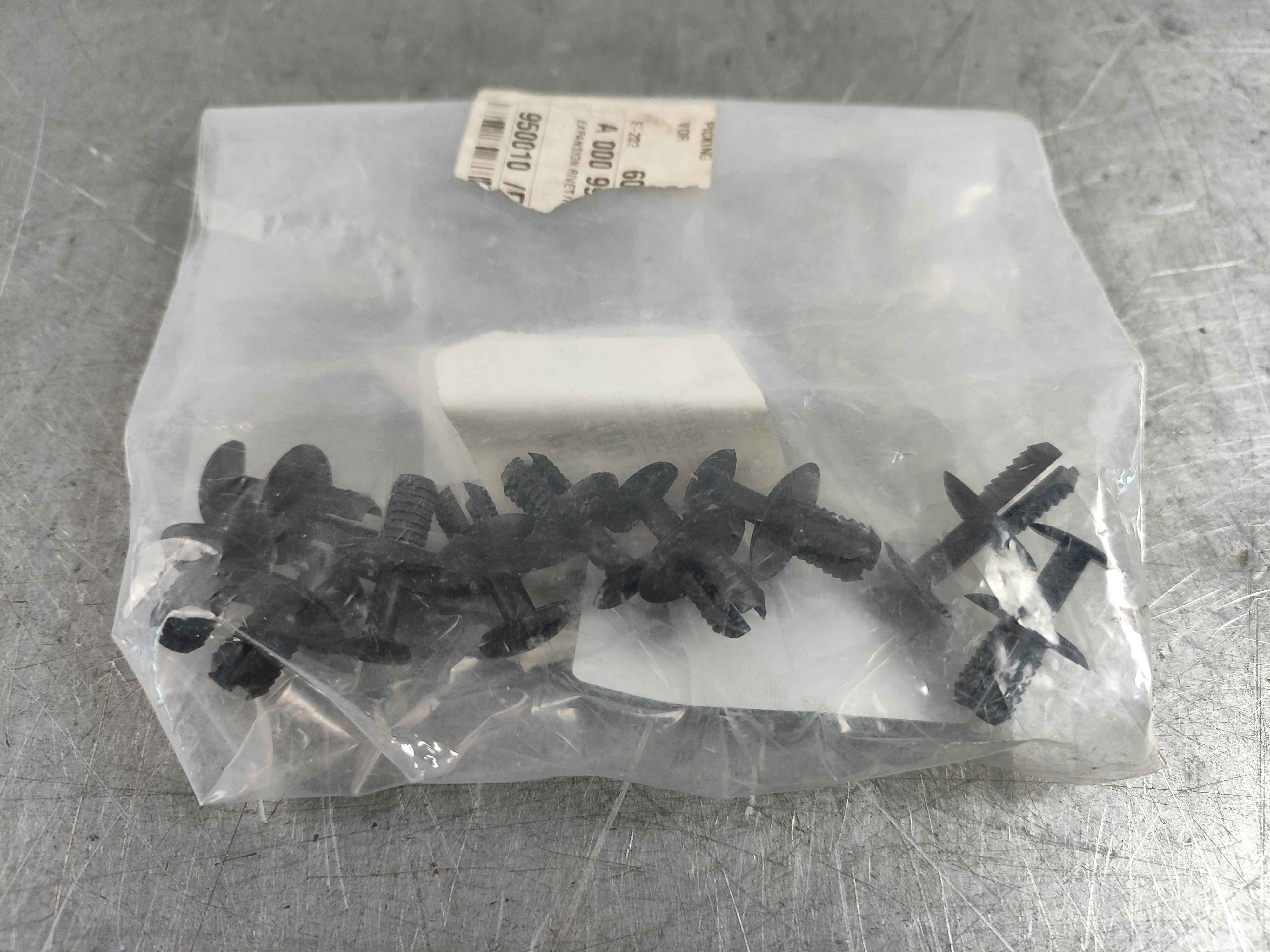 Mercedes-Benz a00099139409051