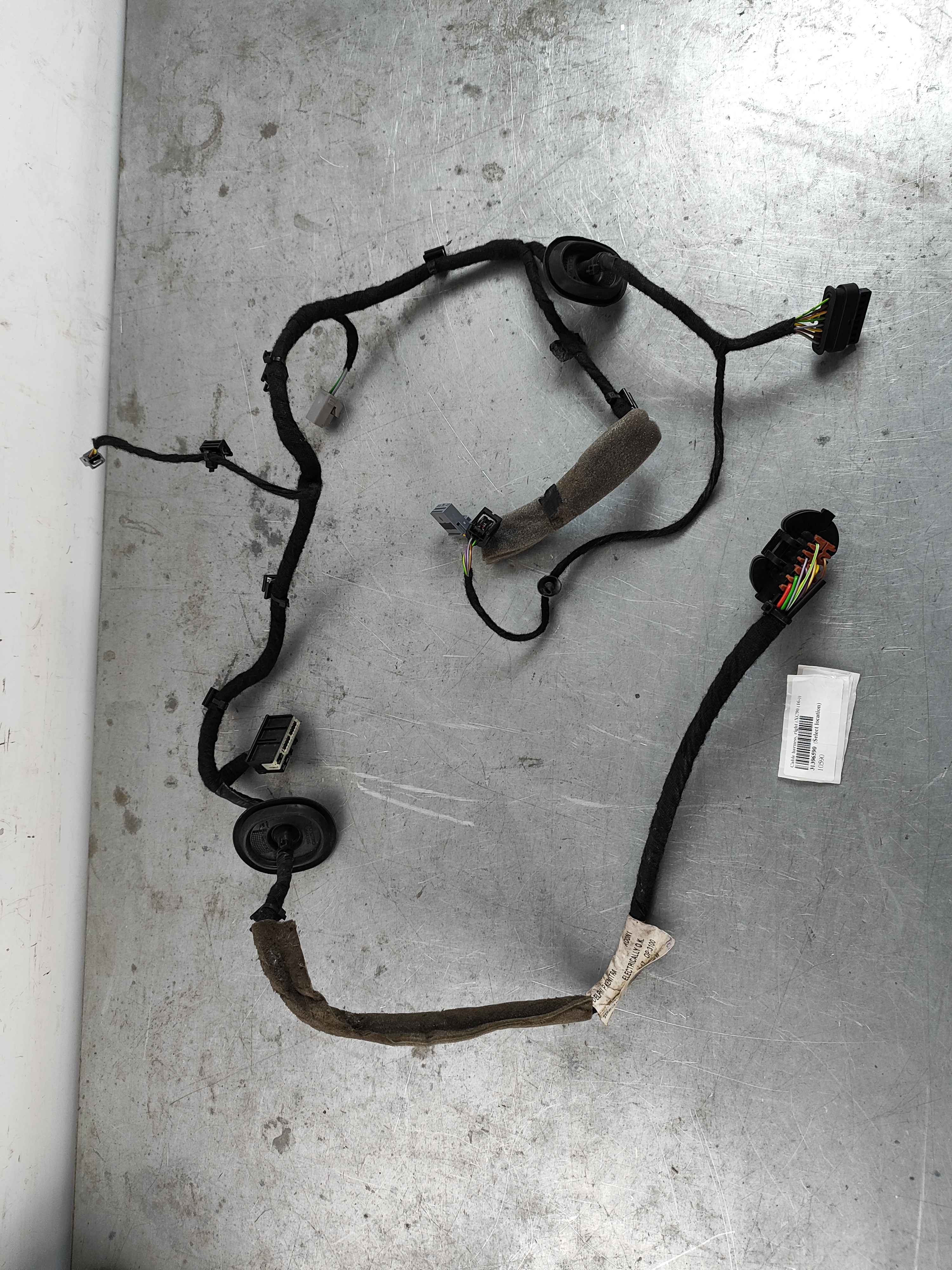 Cable harness, right (XC90 (16-))