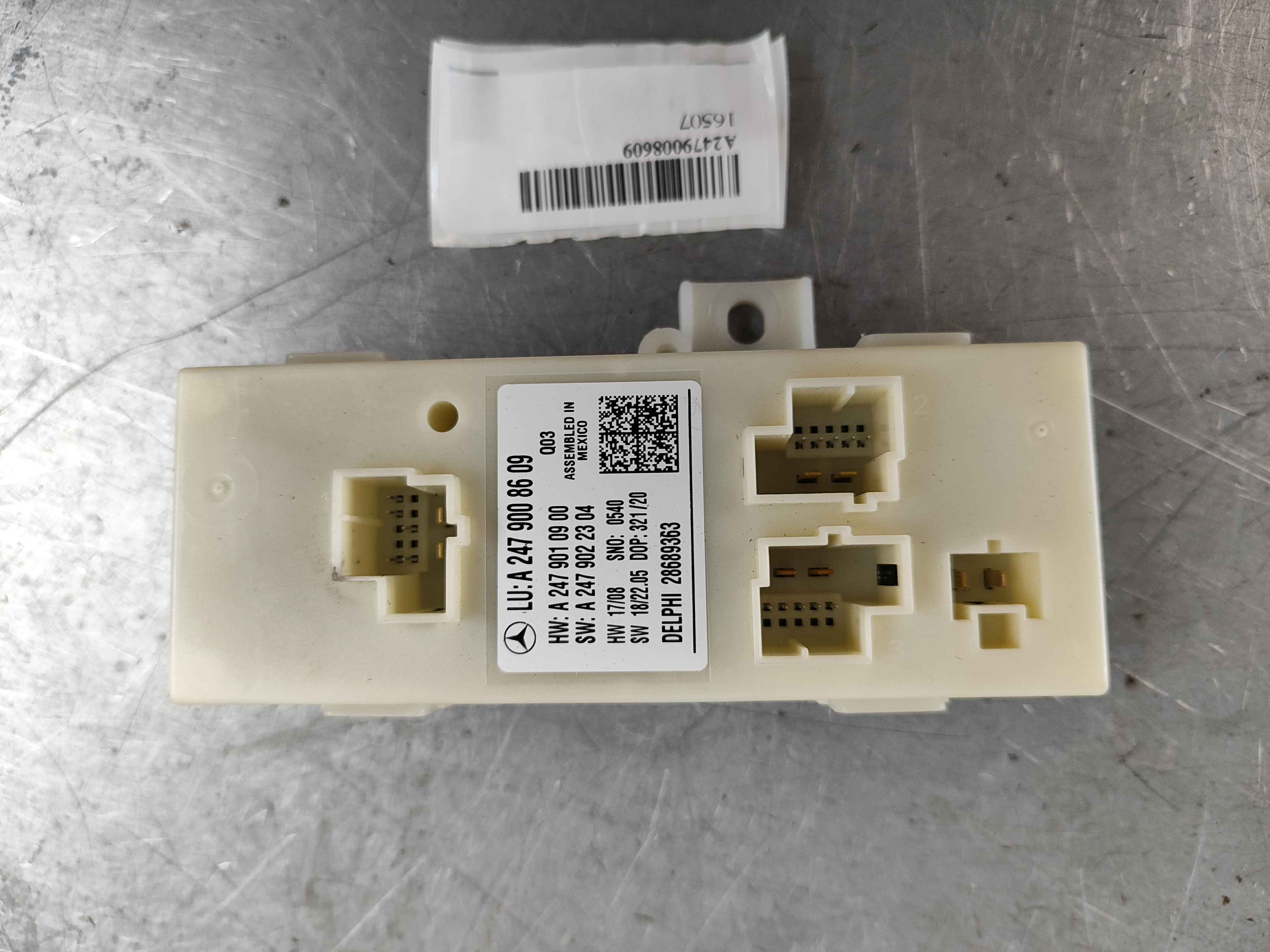 Mercedes-Benz A2479008609